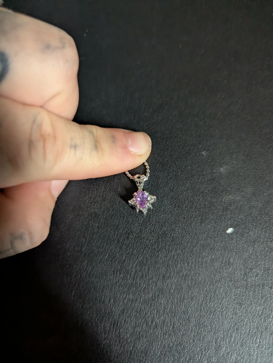 White Gold Pendent Necklace