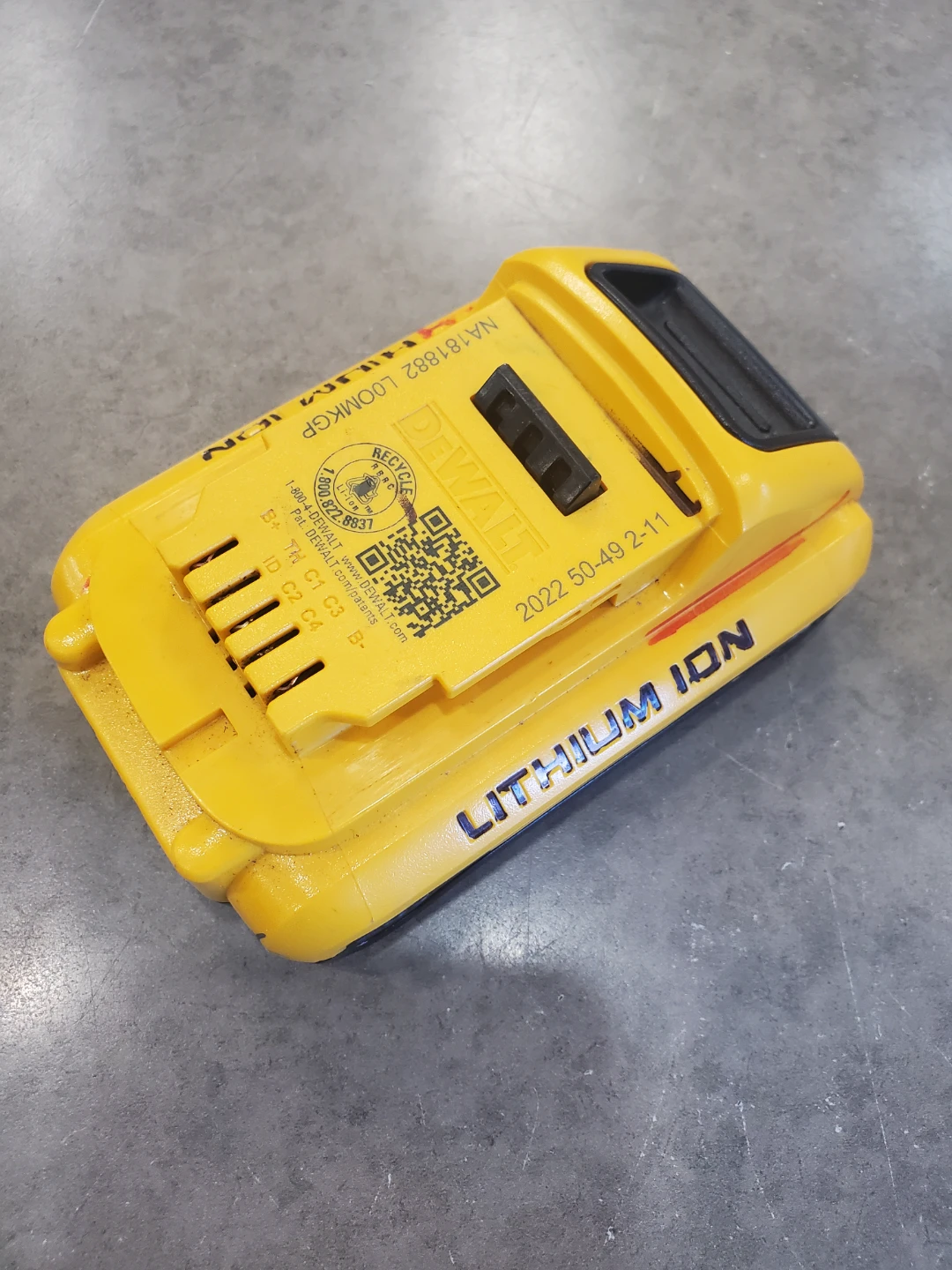 DEWALT 20V MAX Lithium Ion 4.0 Ah Battery