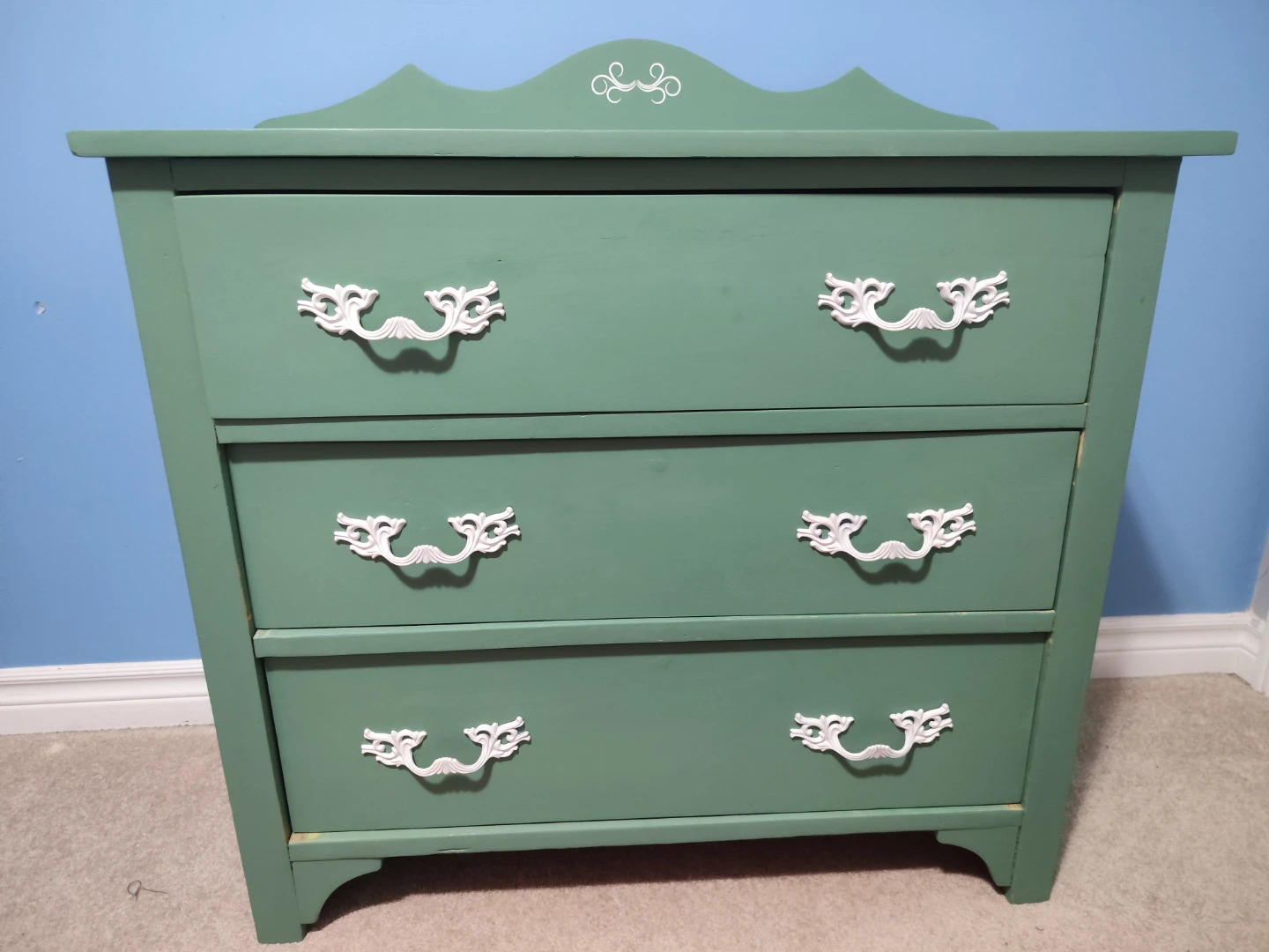 Dresser with Mirror - photo 3