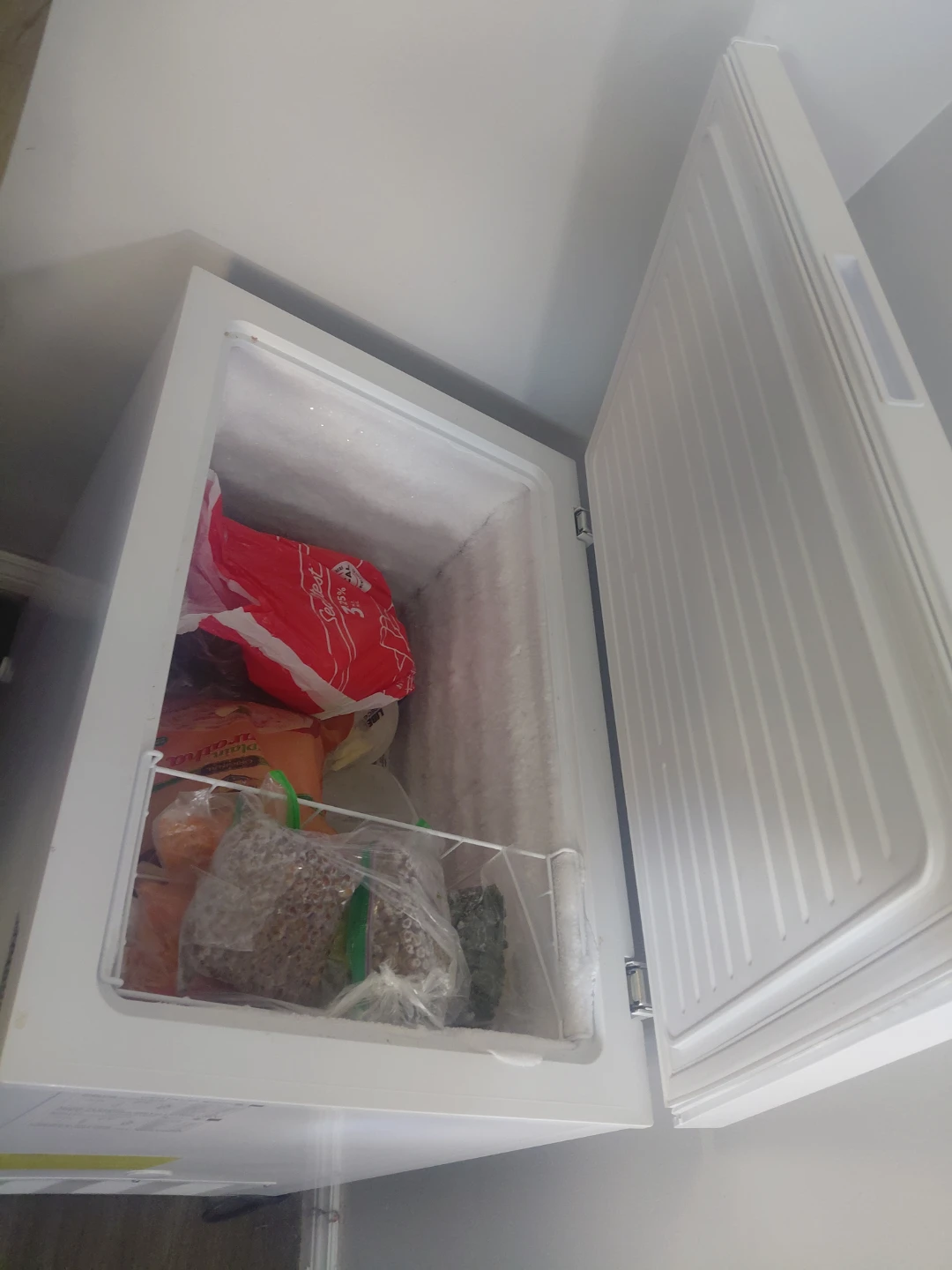 Arctic King Chest Freezer - photo 2