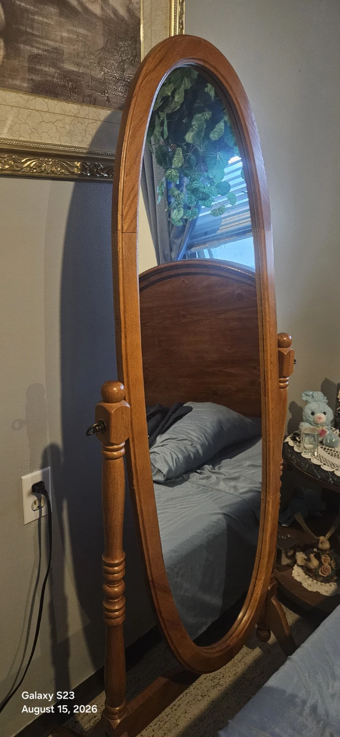 Wooden Oval Standing Mirror - photo 2
