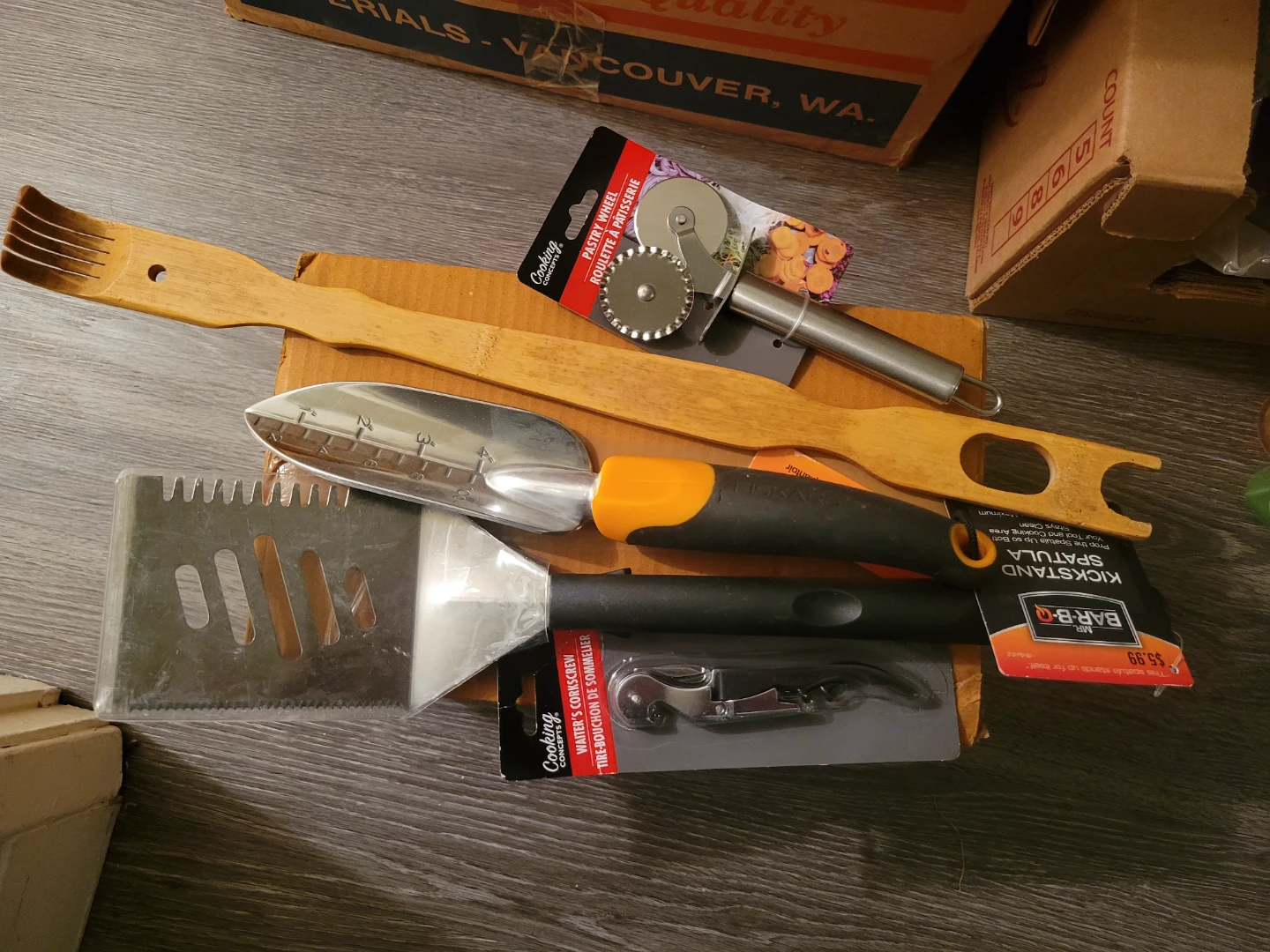 BBQ Tool Set & Kitchen Gadgets