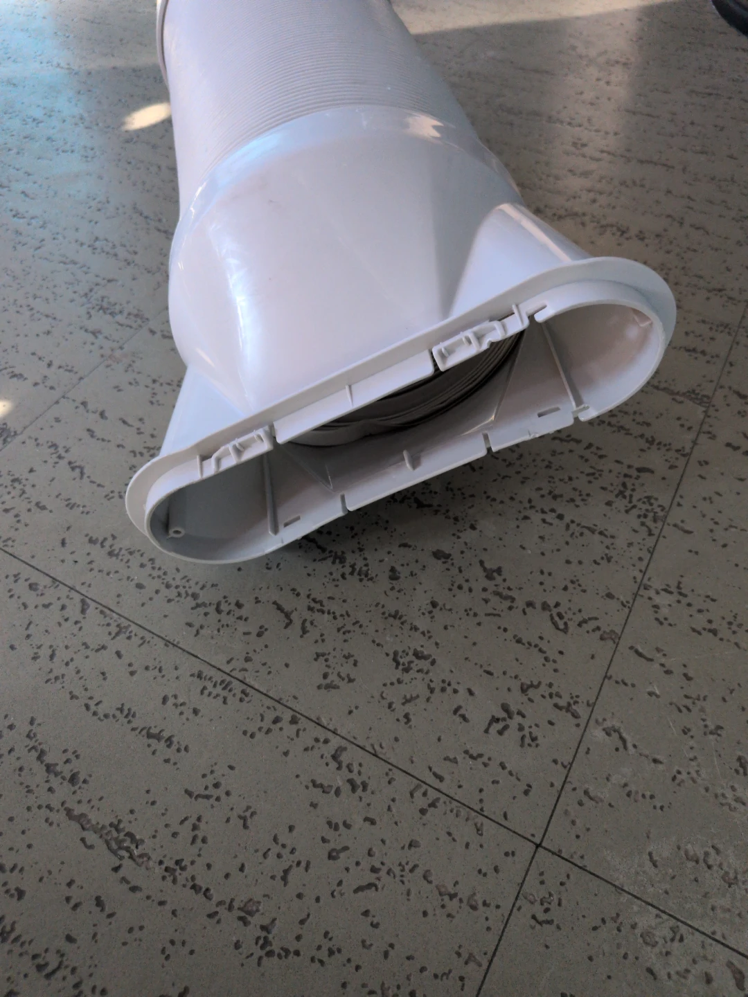 White Flexible Air Conditioner Exhaust Hose - photo 2