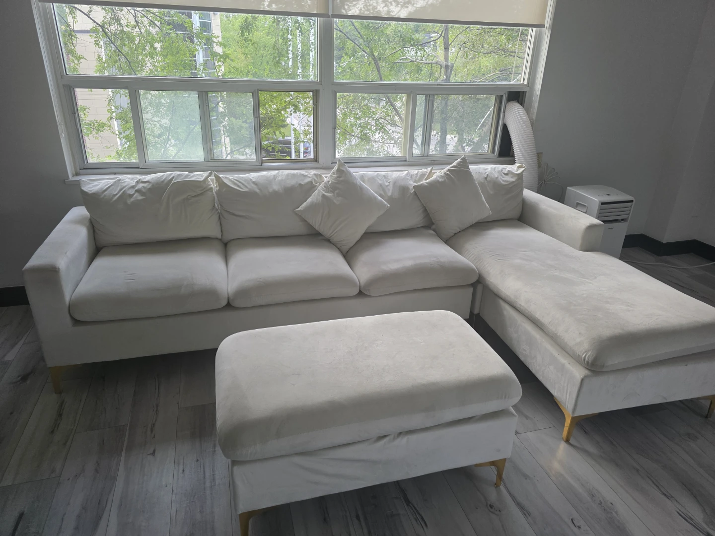 Cream Sectional Sofa with Ottoman