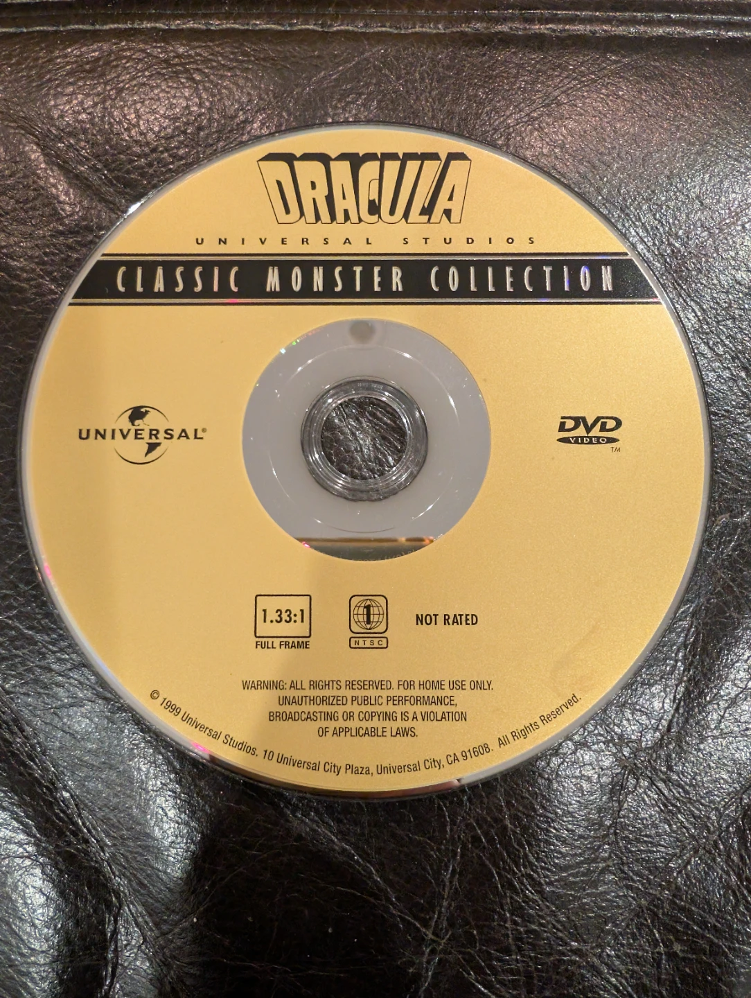 26 DVD Universal Studios Classic Monster Collection DVDs - photo 2