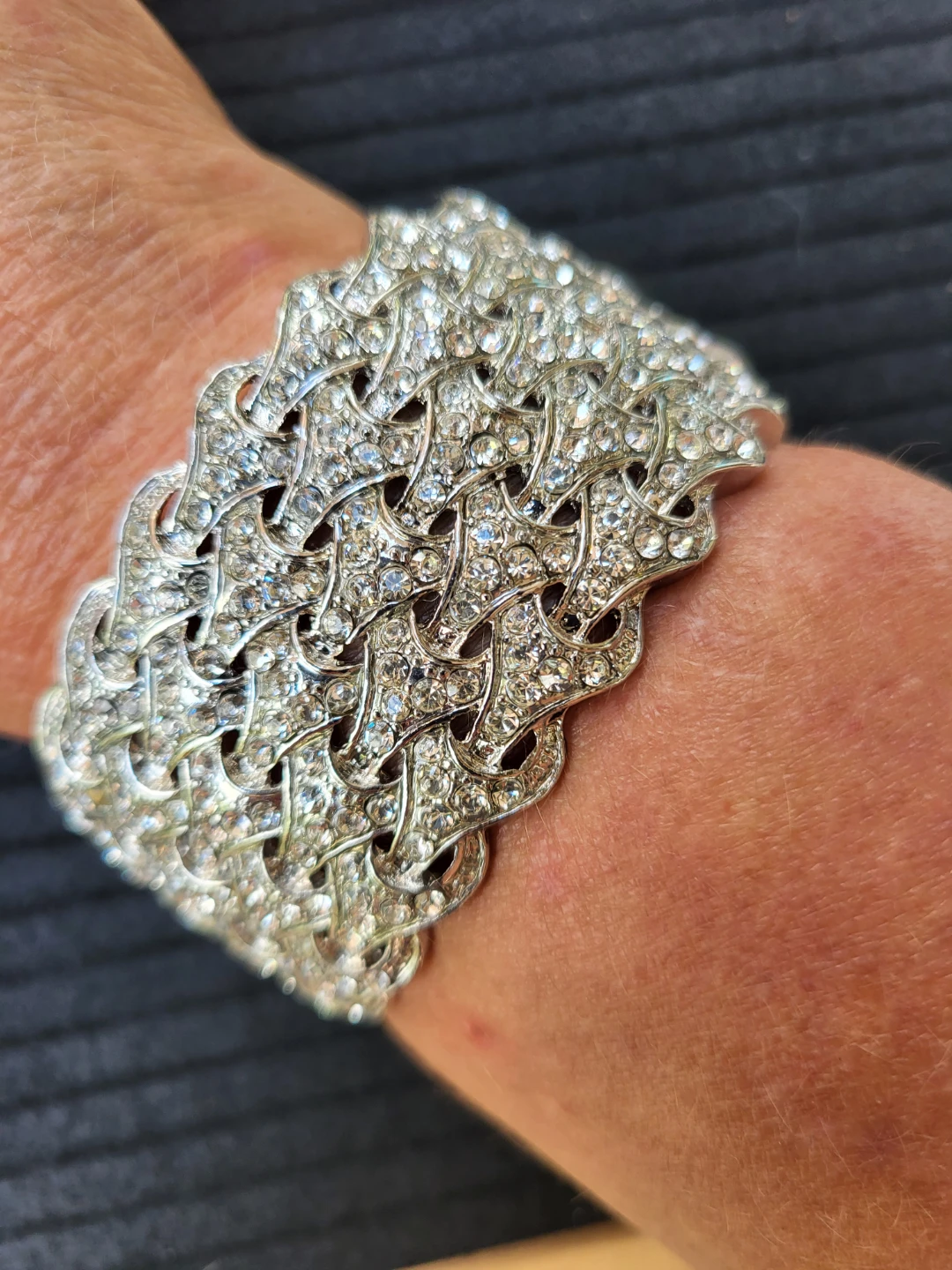 Sparkly Rhinestone Cuff Bracelet - photo 3