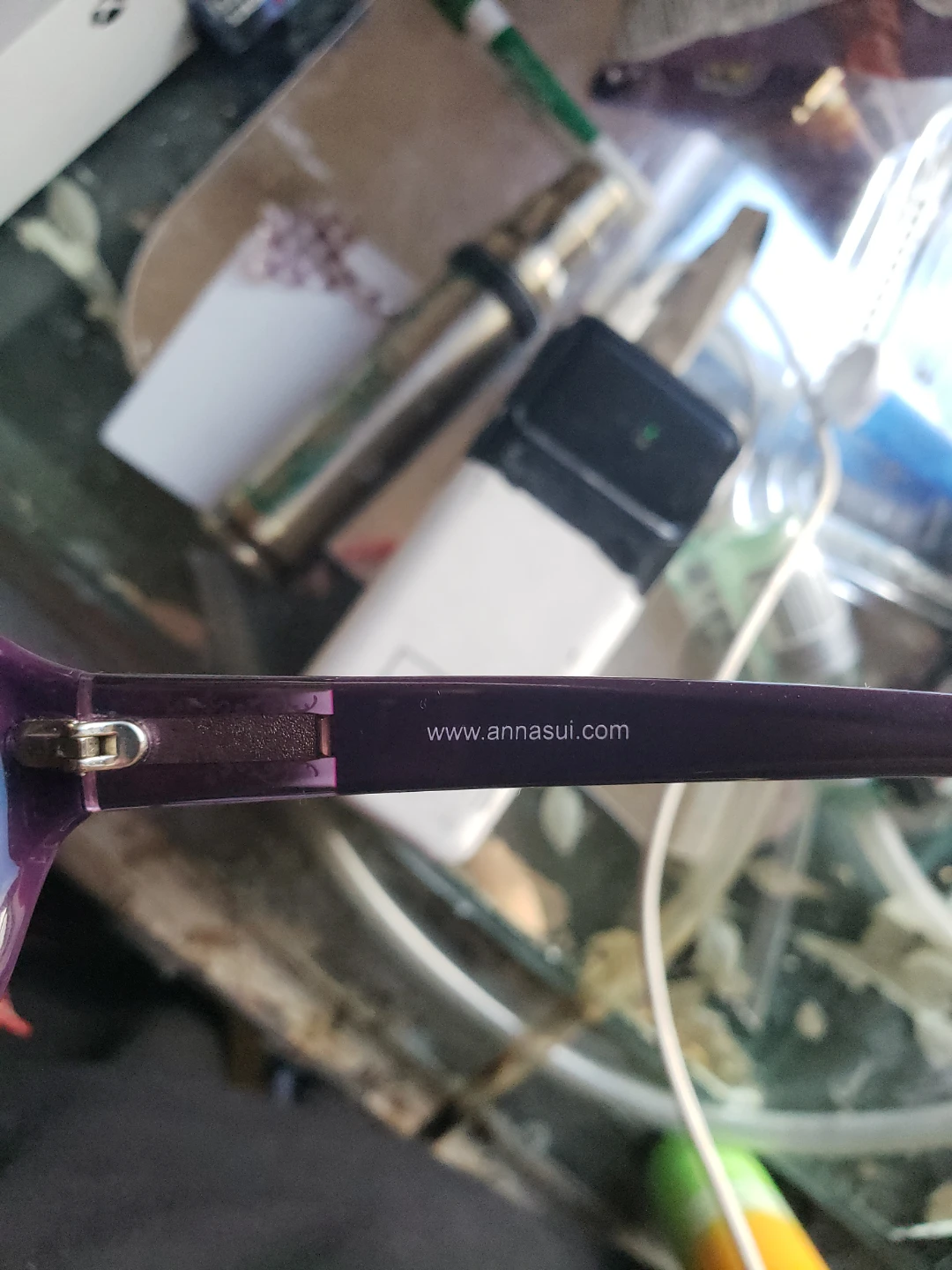 Anna Sui Sunglasses with Case - photo 3