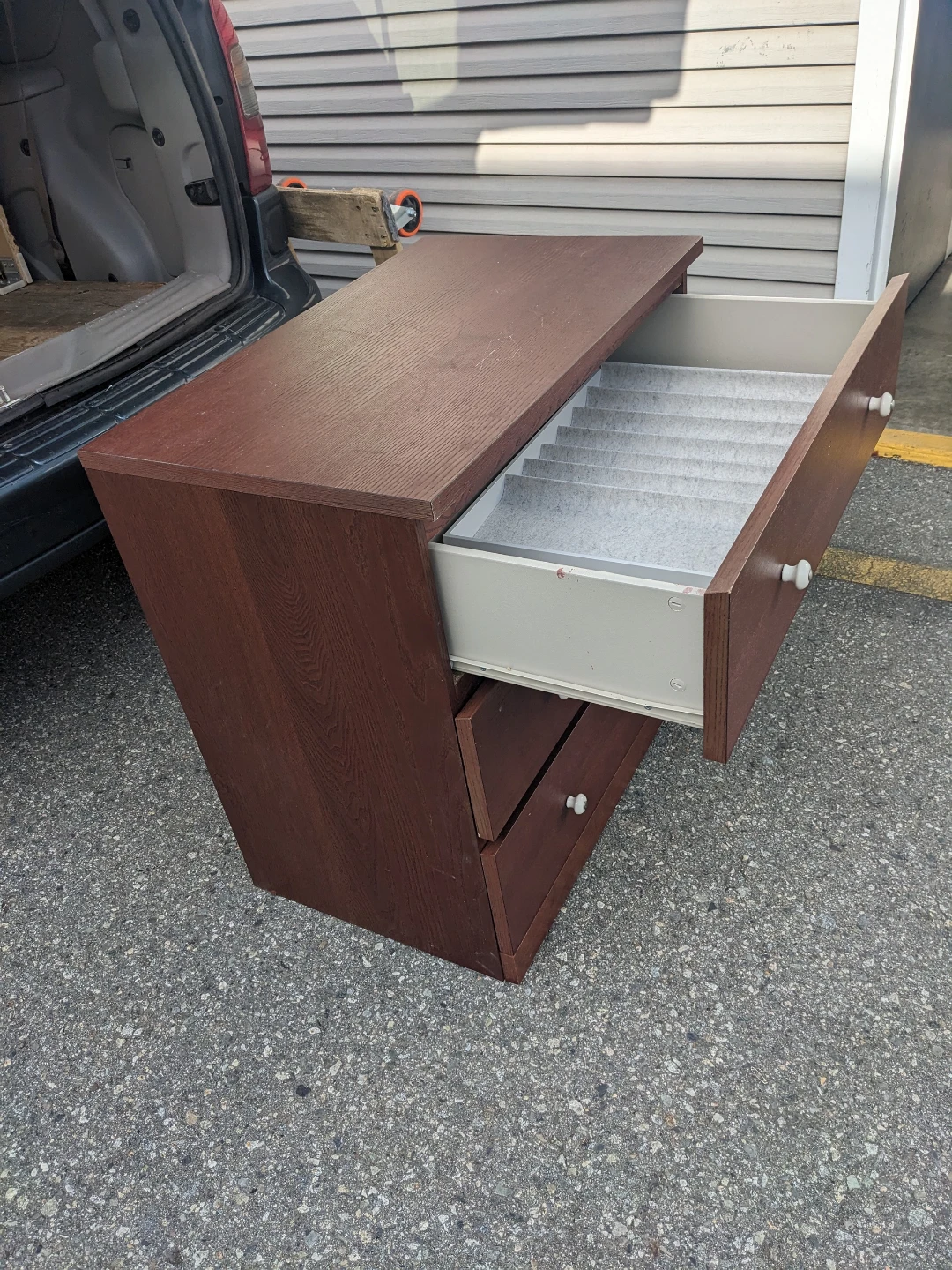 Malm Ikea dresser delivery available - photo 3