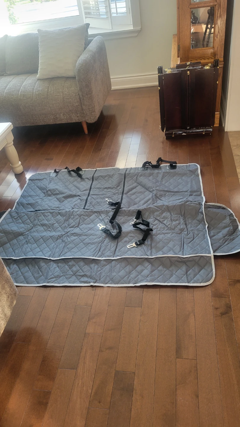 Unused Portin Grey Dog Car Seat Cover - 53in Wide - photo 3