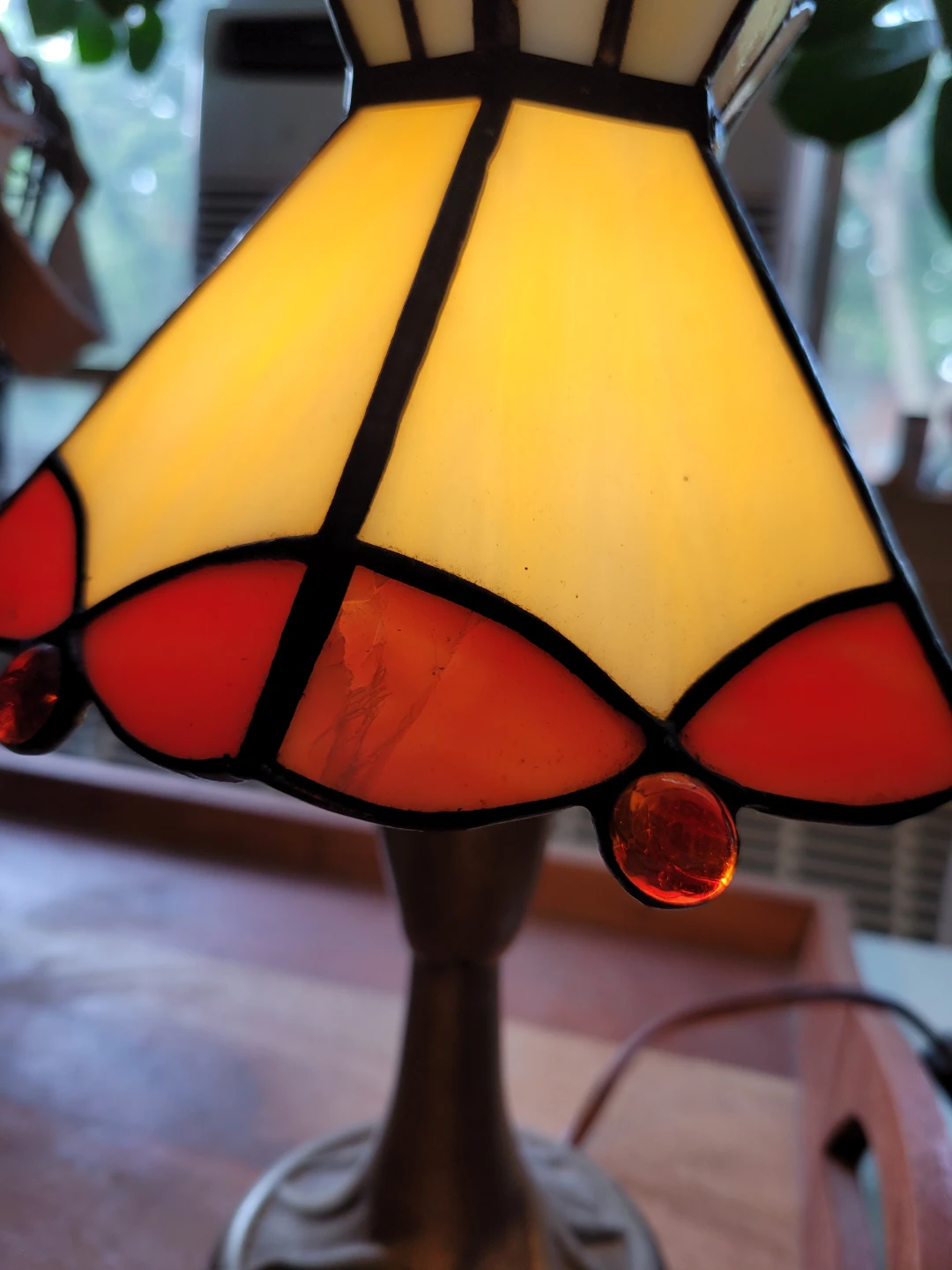 Vintage Stained Glass Accent Lamp - photo 5