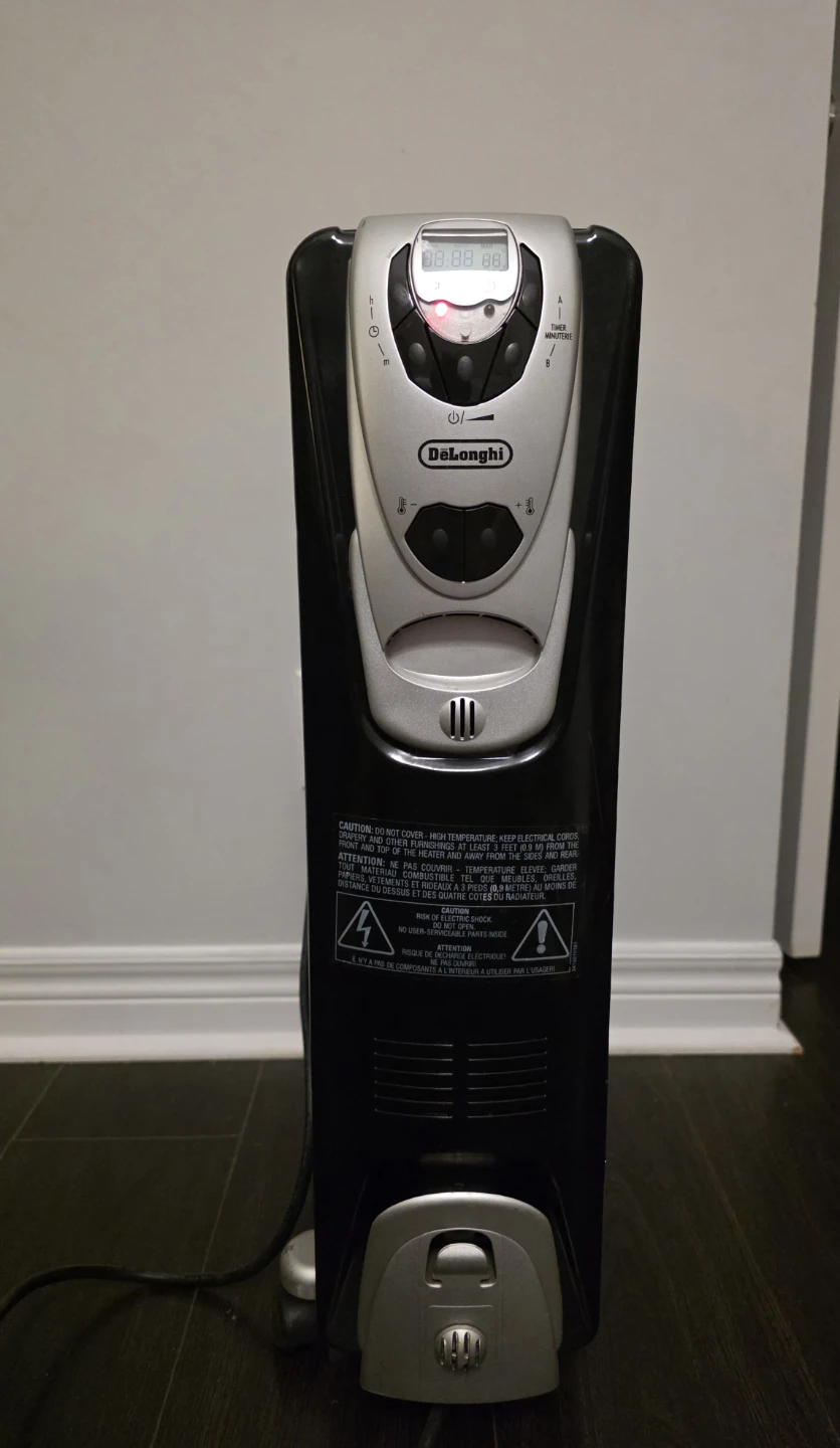 DeLonghi Oil-Filled Radiator Heater