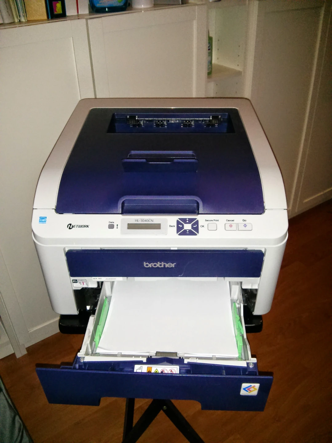Brother HL-3040CN Colour Laser Printer - photo 3