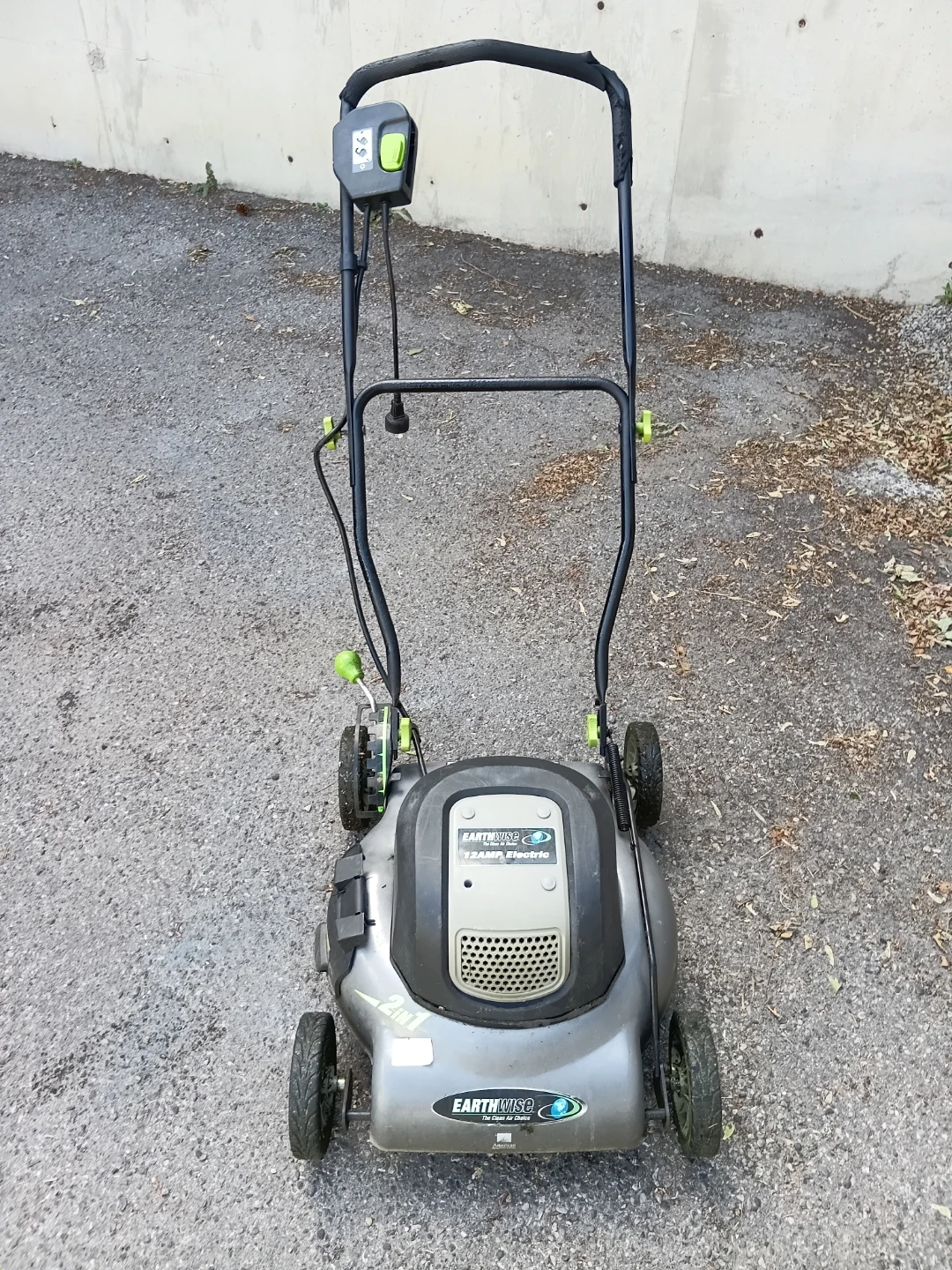 Earthwise 18" Compact Electric Lawnmower - photo 2