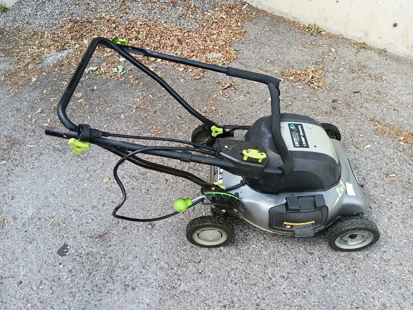 Earthwise 18" Compact Electric Lawnmower - photo 4