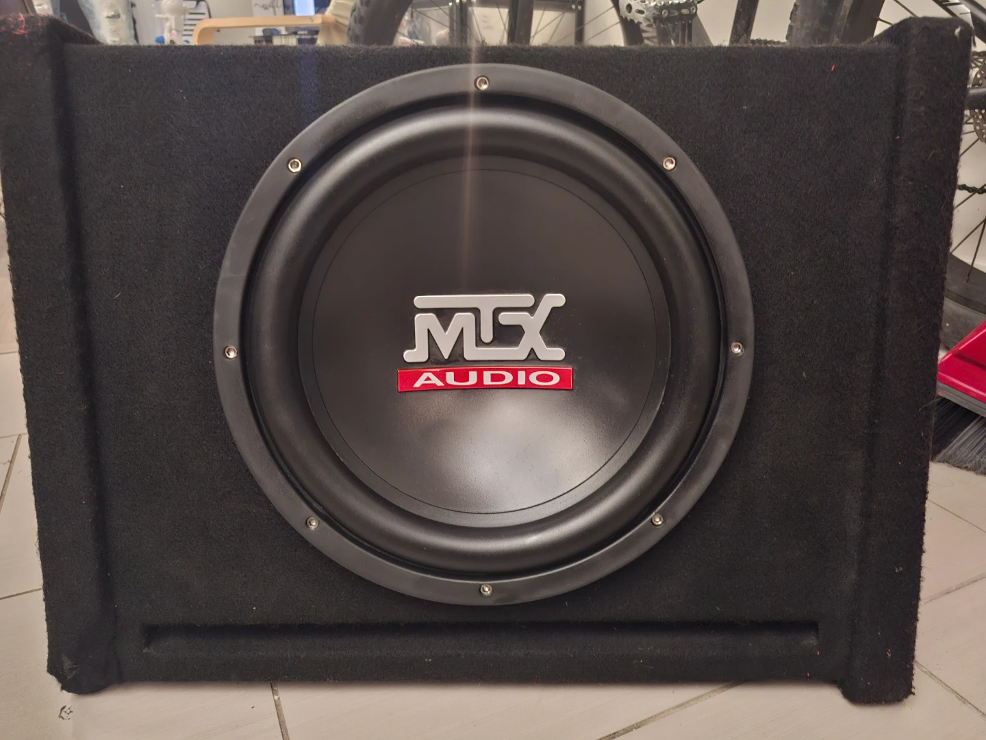 MTX Audio Terminator 200 Watt Subwoofer Enclosure