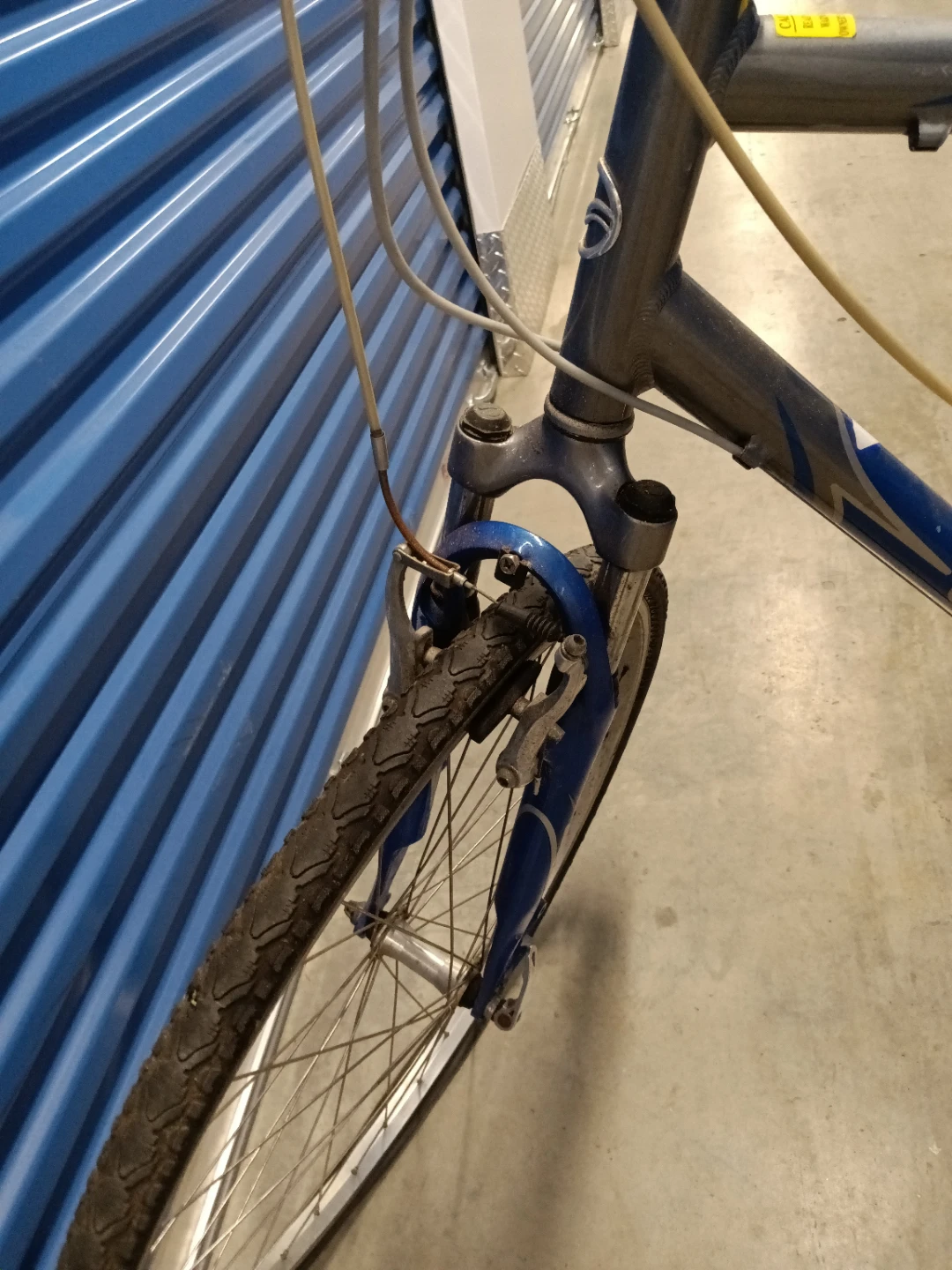 Giant Cypress Women's Hybrid Bike - photo 3