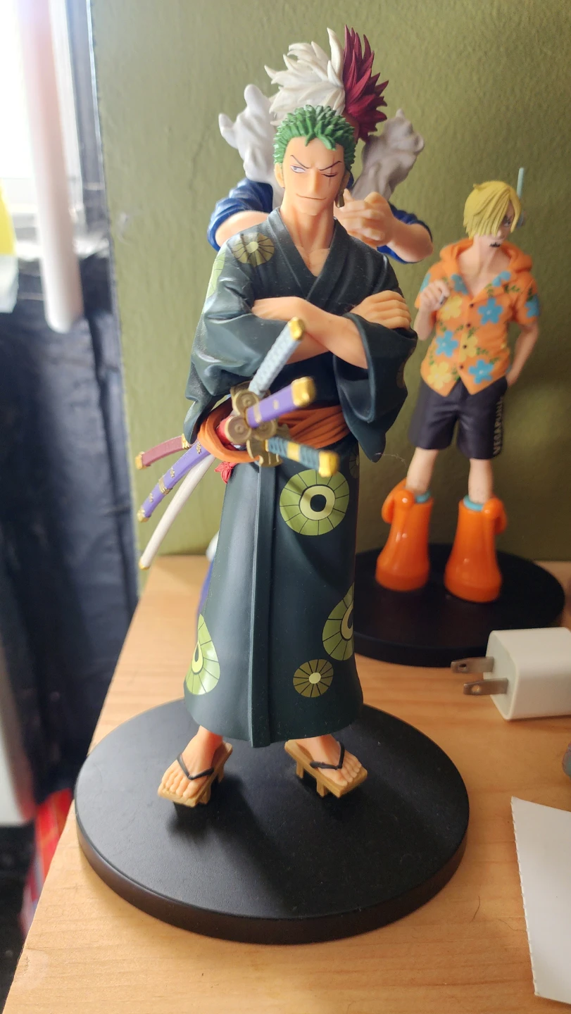 One Piece Zoro Figure
