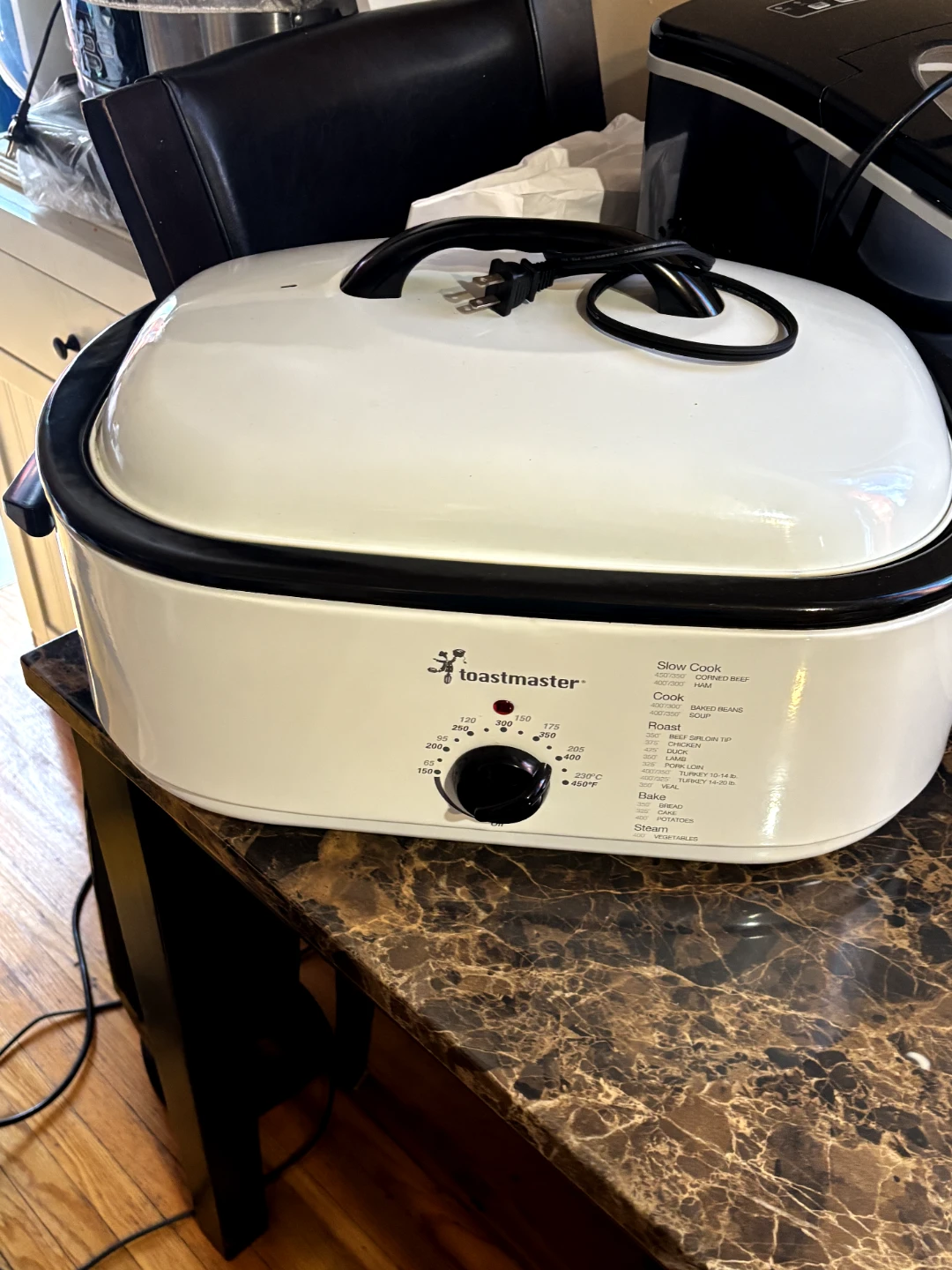 Toastmaster electric roaster oven