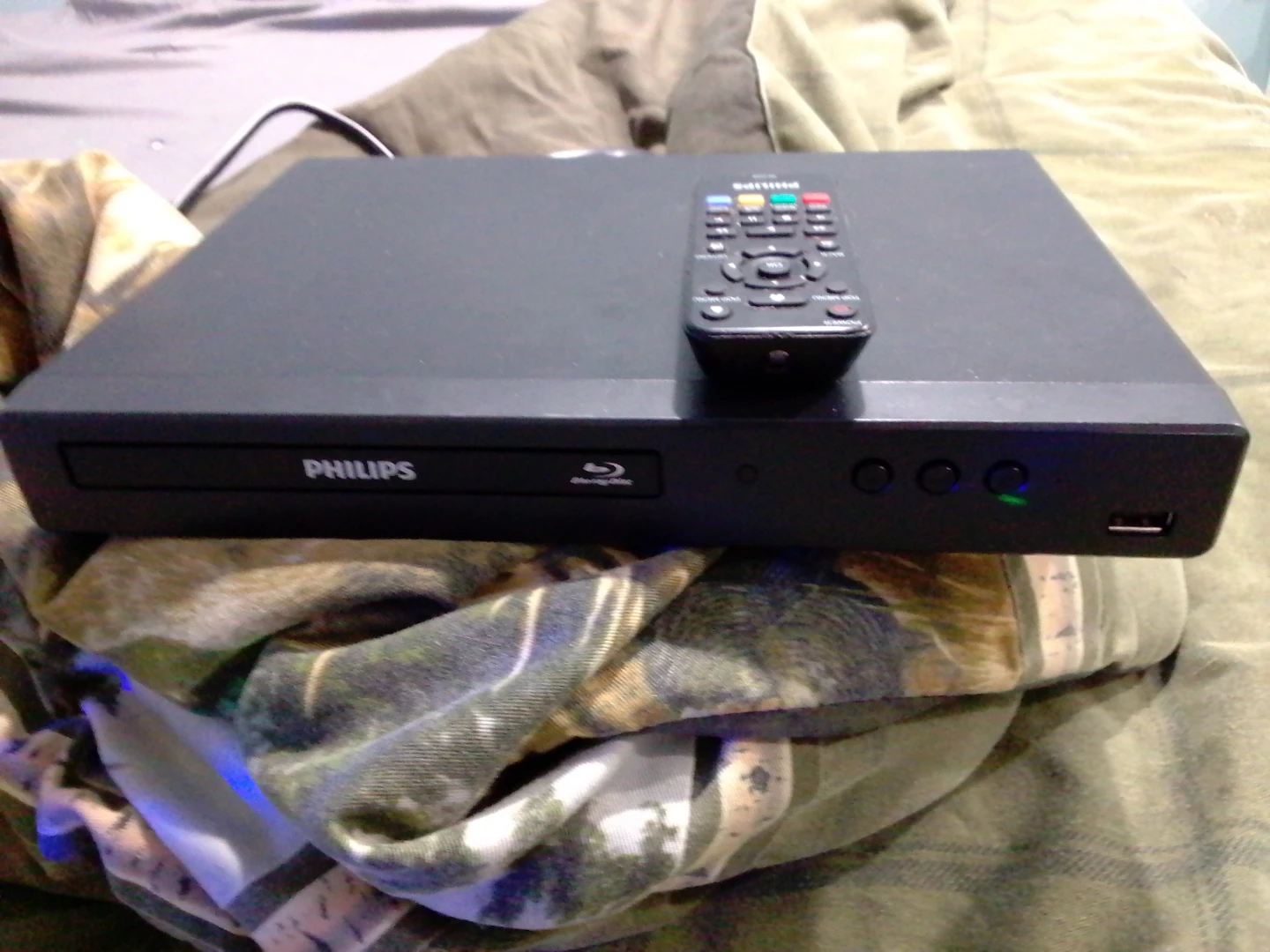 Black Philips Blu-ray Player with Remote
