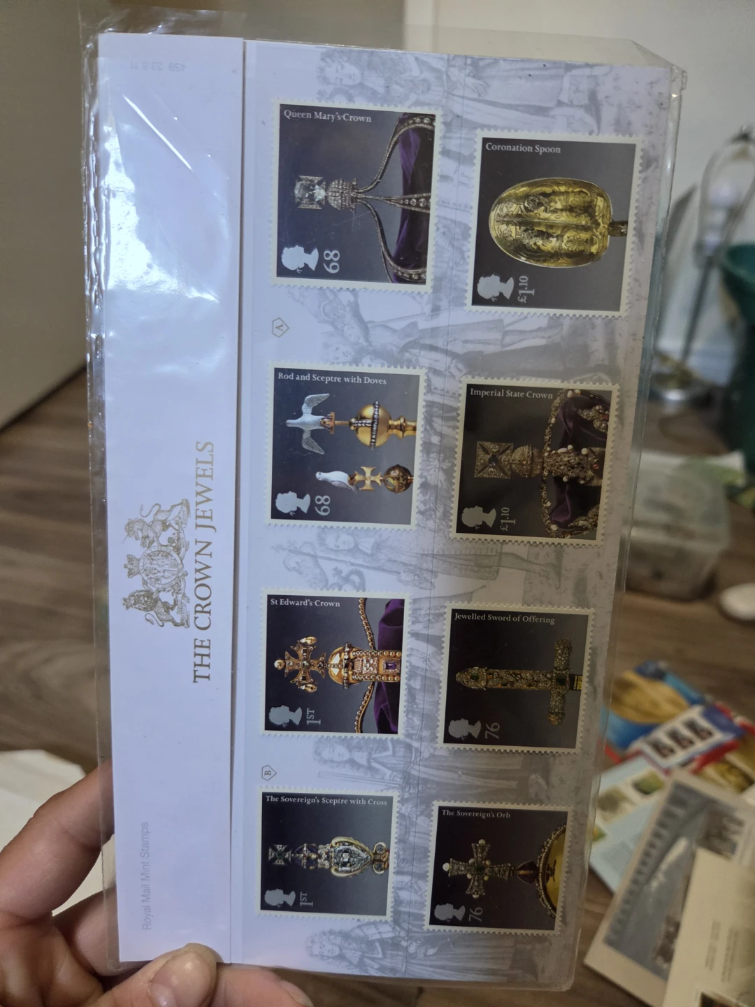Royal Mail The Crown Jewels Stamp Set