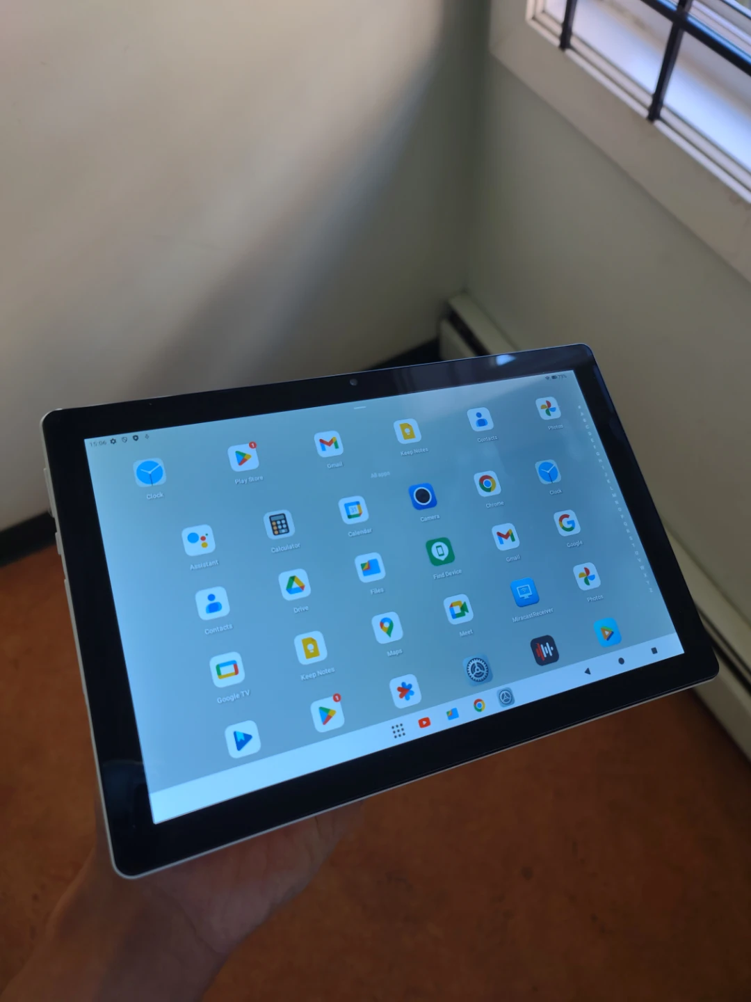 New Android Tablet - 64gb - photo 3