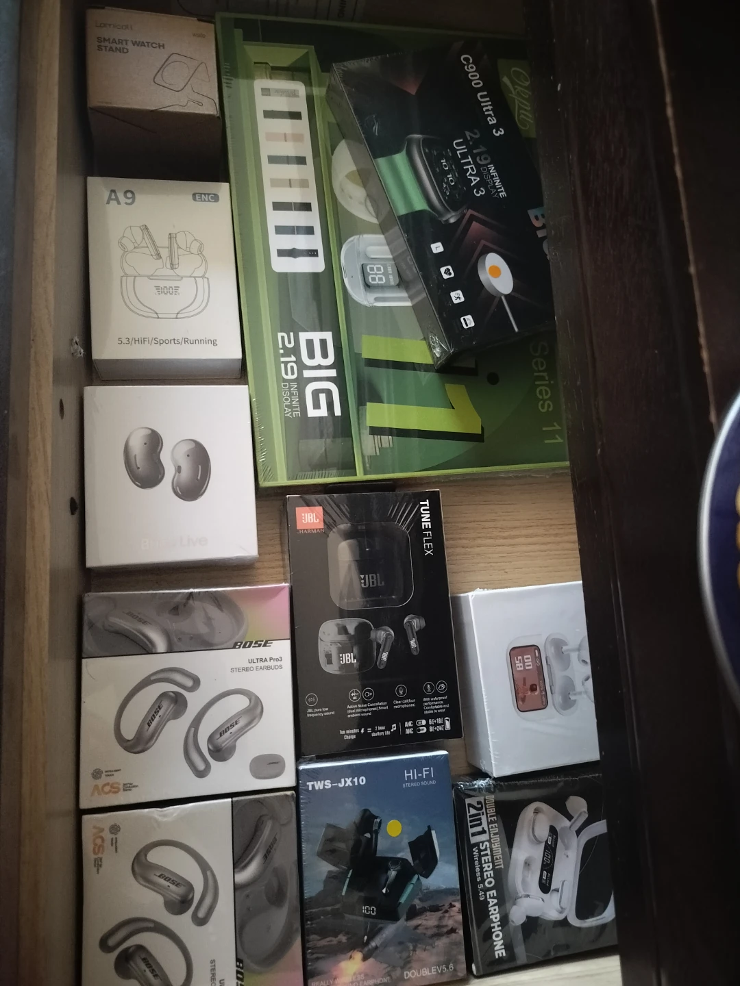 Headphones sold individually pick one - photo 4