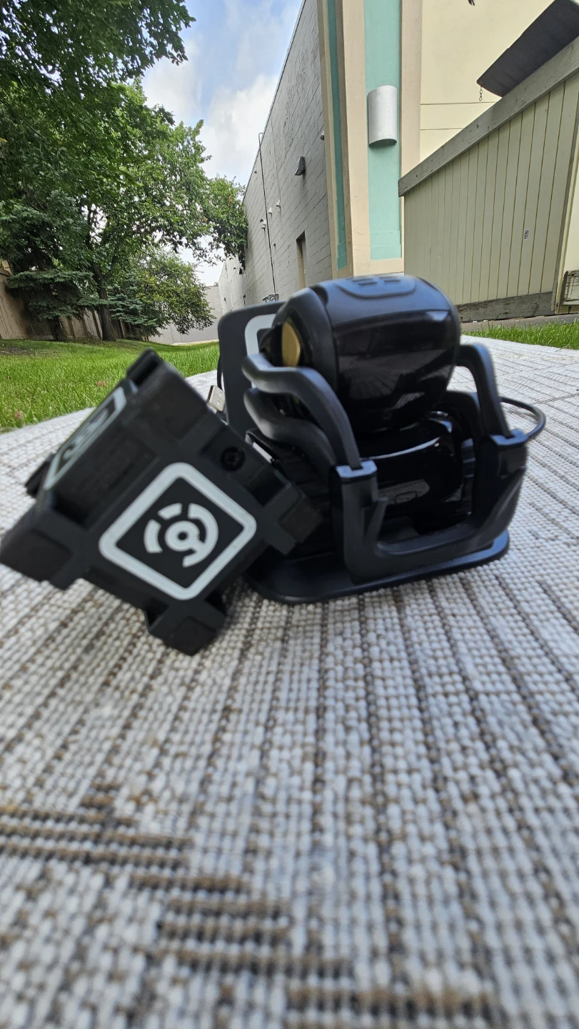 Anki Vector Robot - photo 4