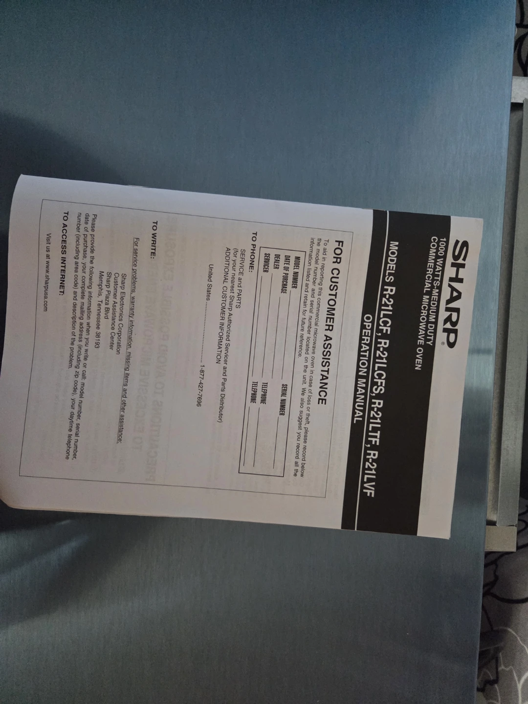 Sharp 1000W Commercial Microwave Oven - photo 3