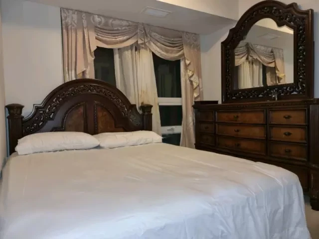 Private Furnished Room In a Luxury Condo - photo 2