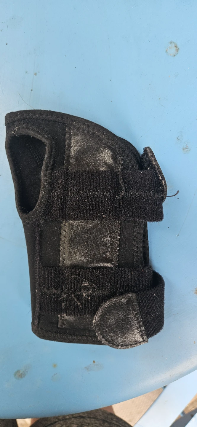 Left Wrist Brace Support