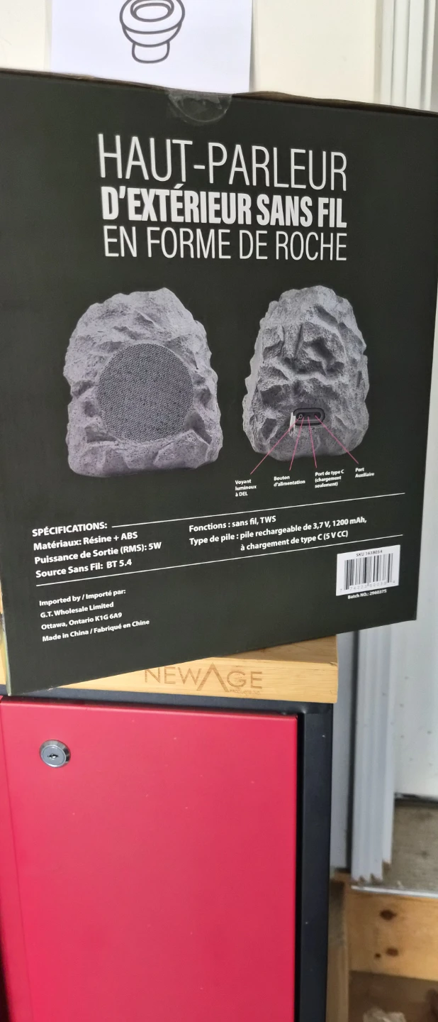 Outdoor Wireless Rock Speaker - photo 2