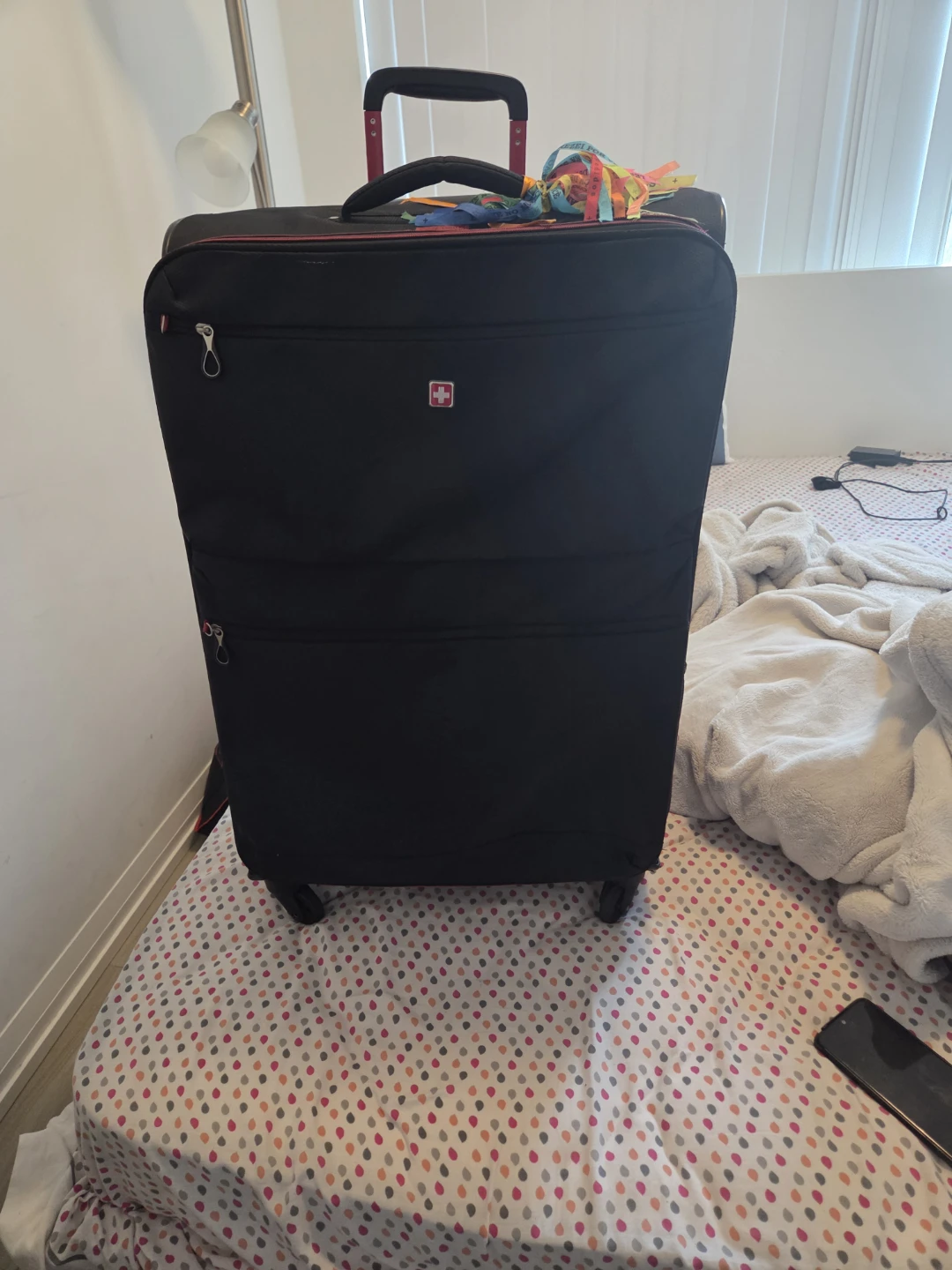 Black Swiss Gear Rolling Suitcase