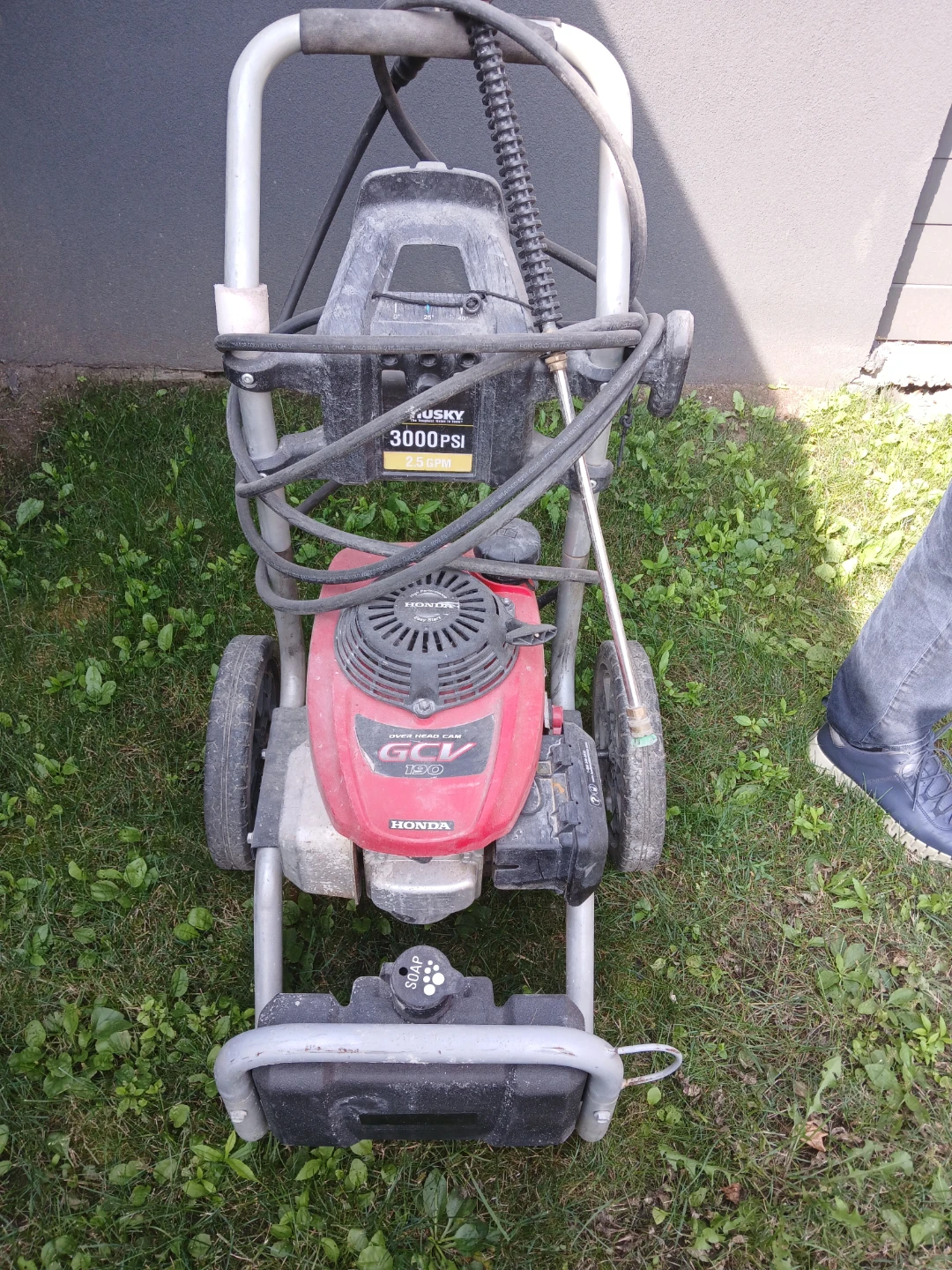 Husky Honda 3000 PSI Gas Pressure Washer with Honda Engine - photo 2