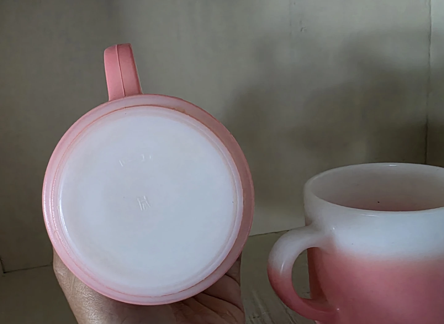Vintage Hazel Atlas Pink and White Ombre Mugs (Set of 2) - photo 2