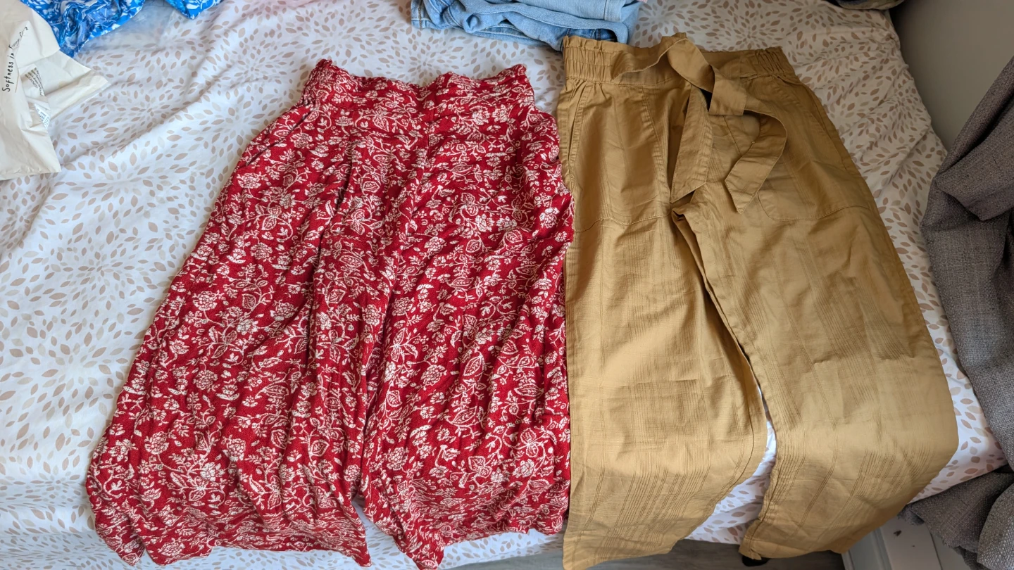 Girls' Jeans and Pants Bundle (10 pieces)