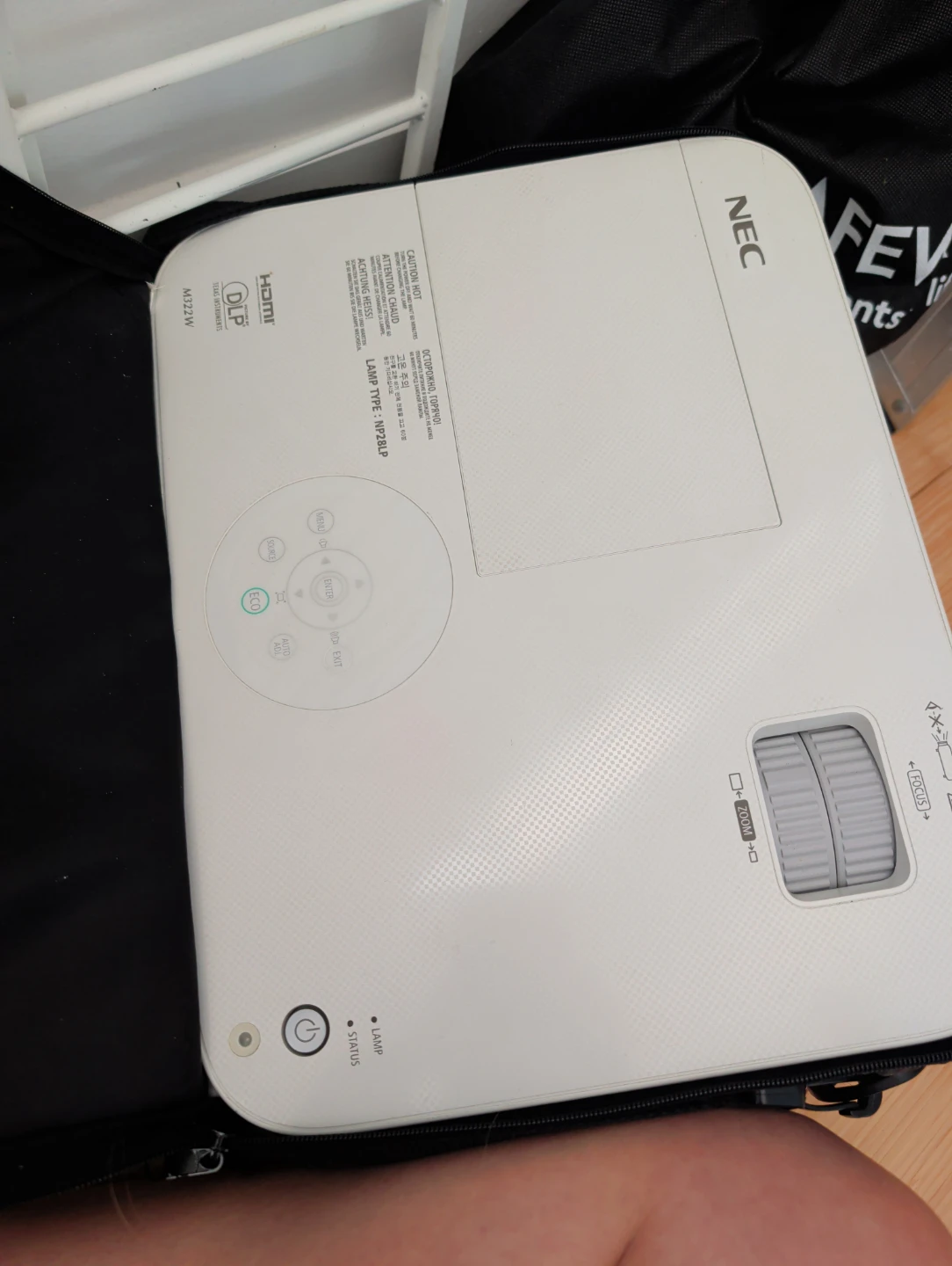 NEC NP-M312W DLP Projector
