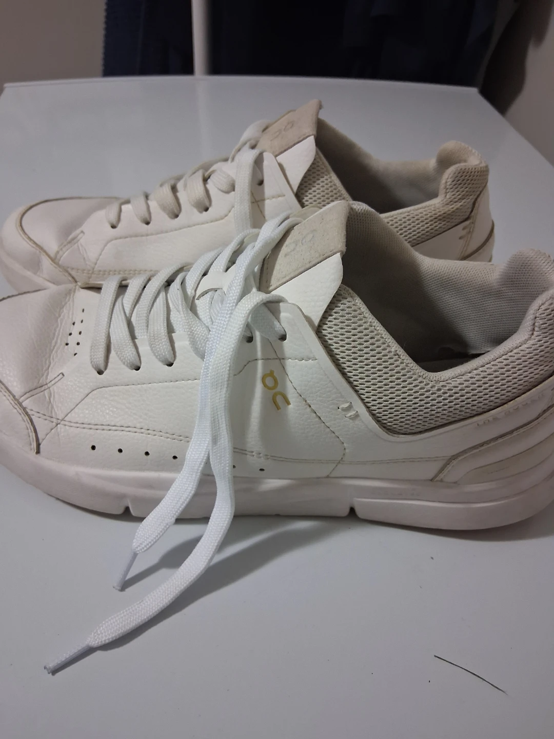 ON Cloud White Sneakers size 8.5 mans - photo 2
