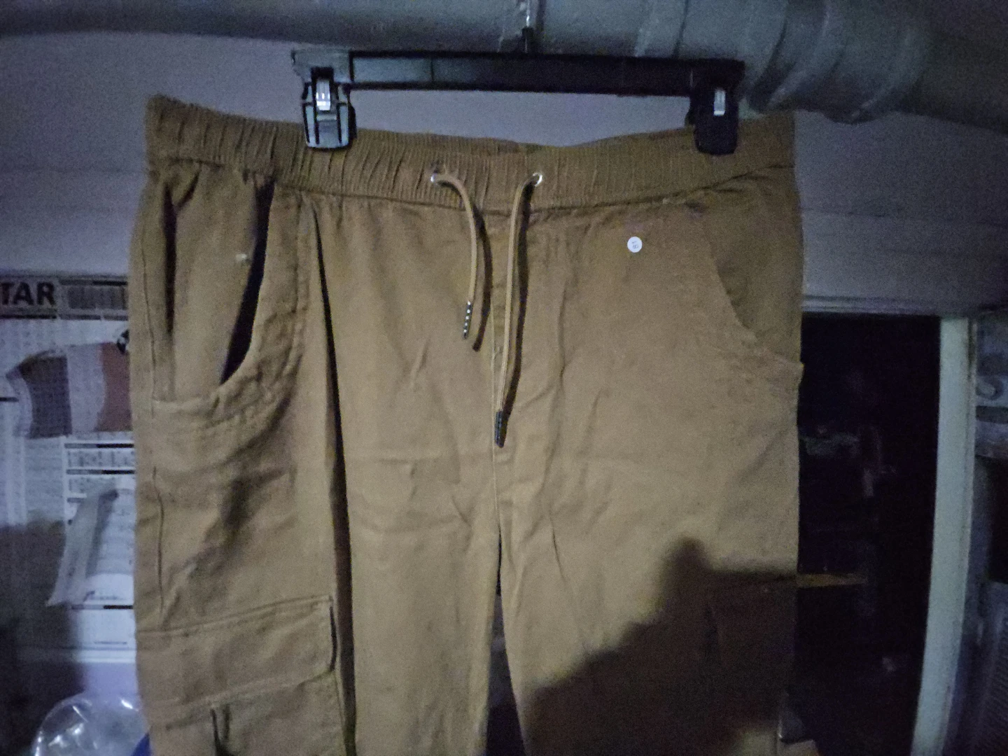 Men's Cargo Pants Size Large - photo 3