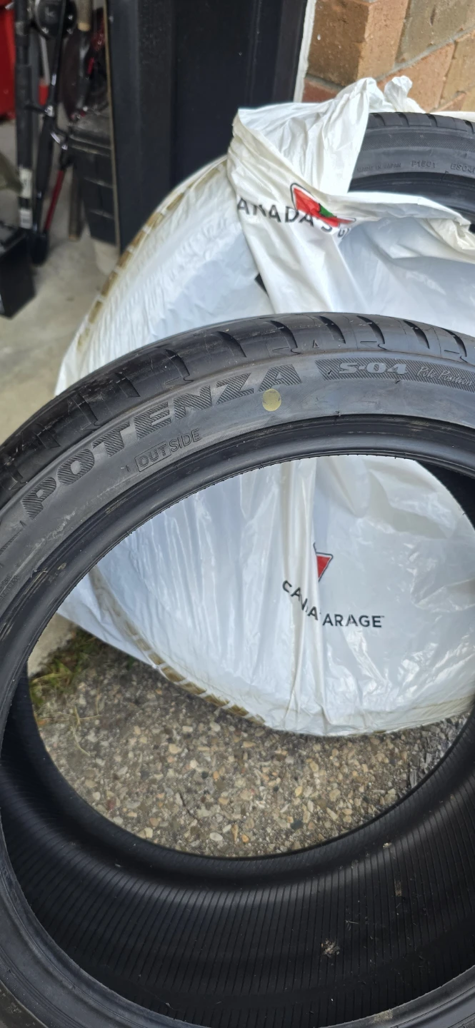 Two Bridgestone Potenza 235 40 19. Brand new - photo 3