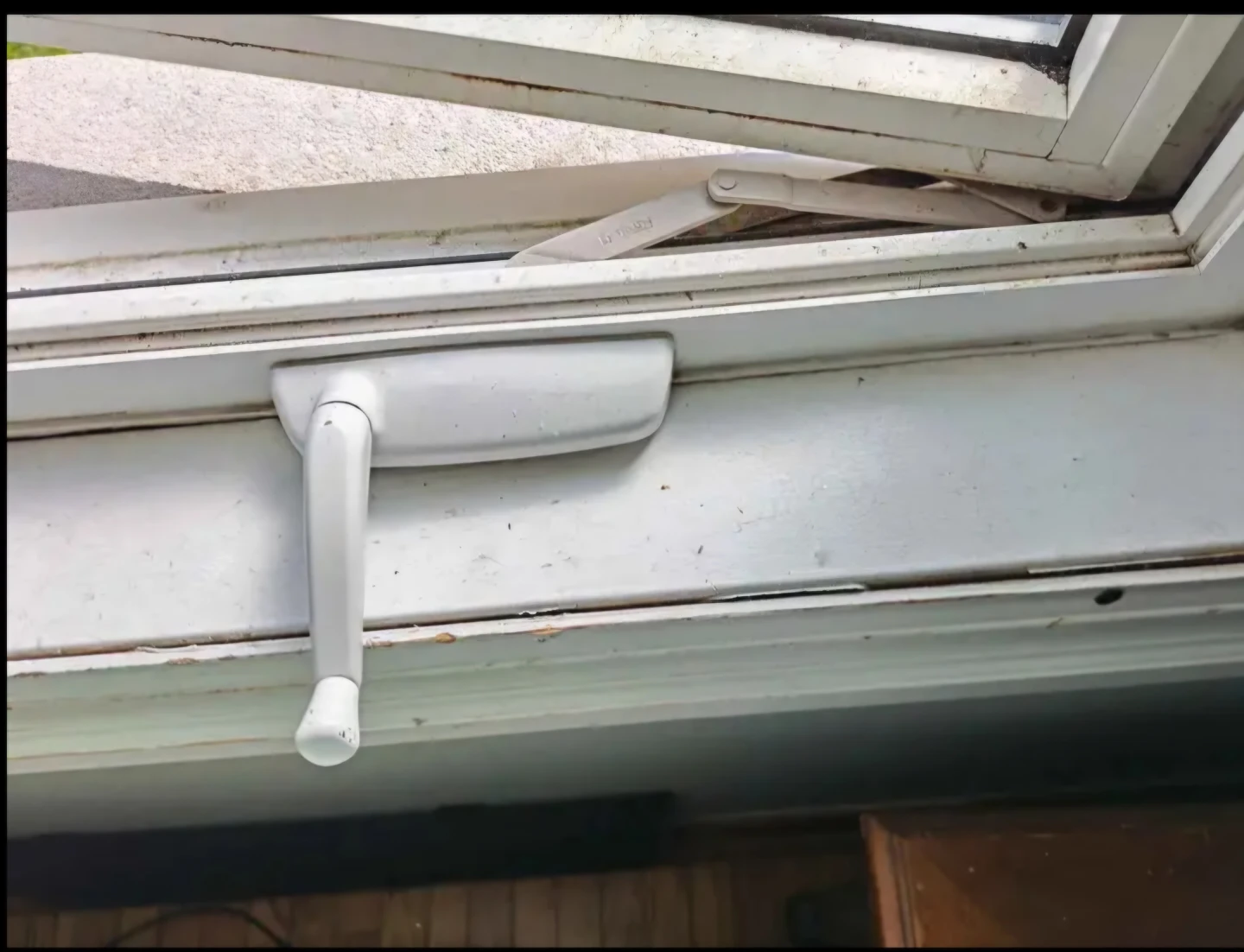 glass windows and doors replacement and hardware - photo 3