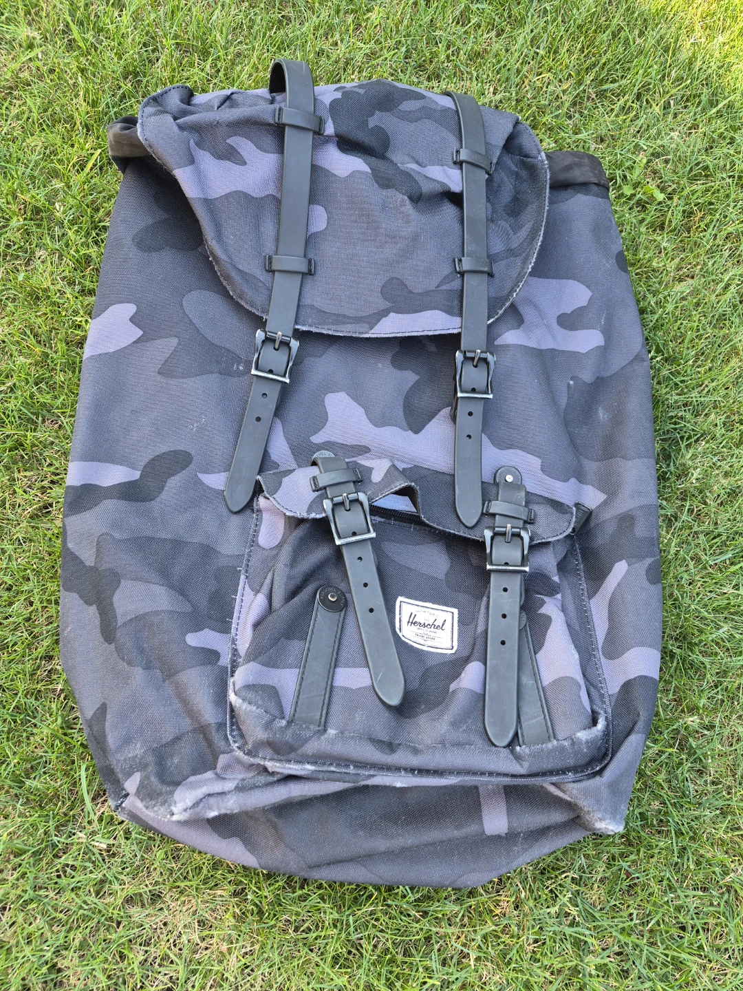 Herschel Backpack - Camo Pattern