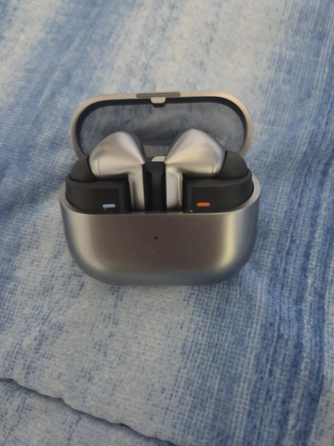 Samsung galaxy buds 3 pro - photo 2