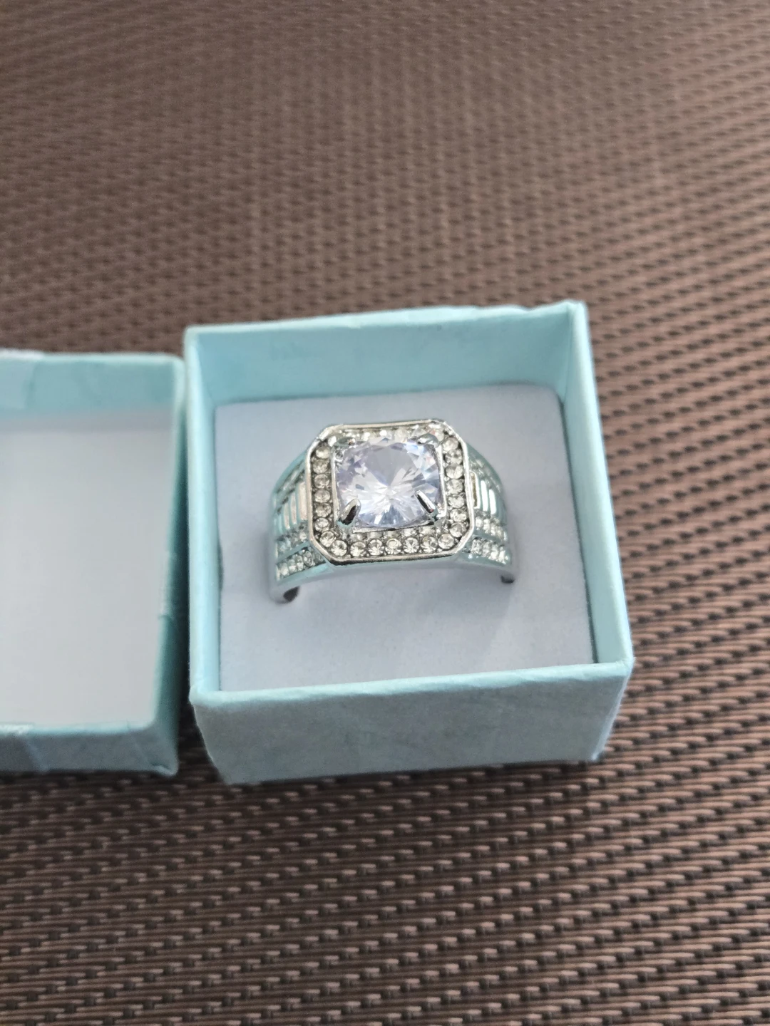 Silver-tone Ring with Clear Stone - photo 2