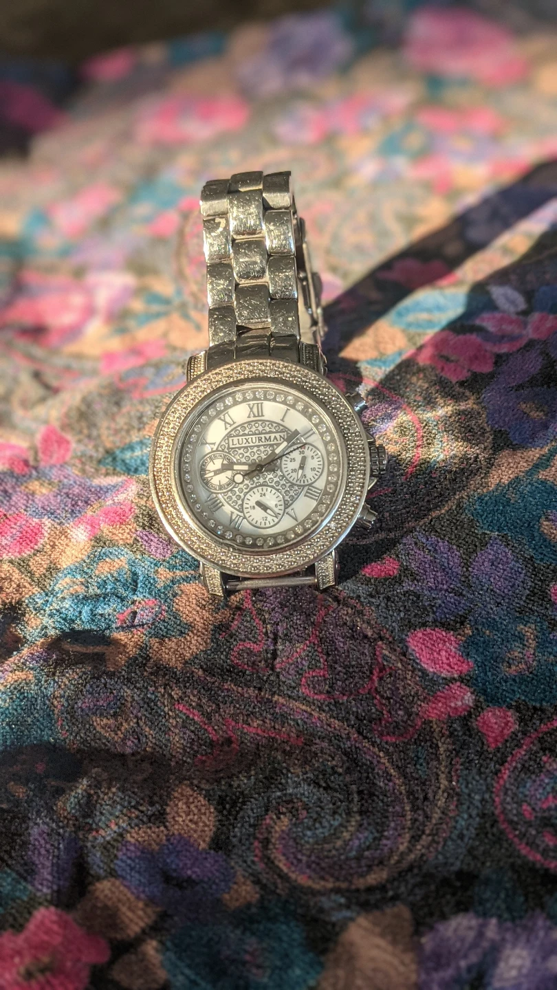 Luxurman Diamond Watch - photo 4