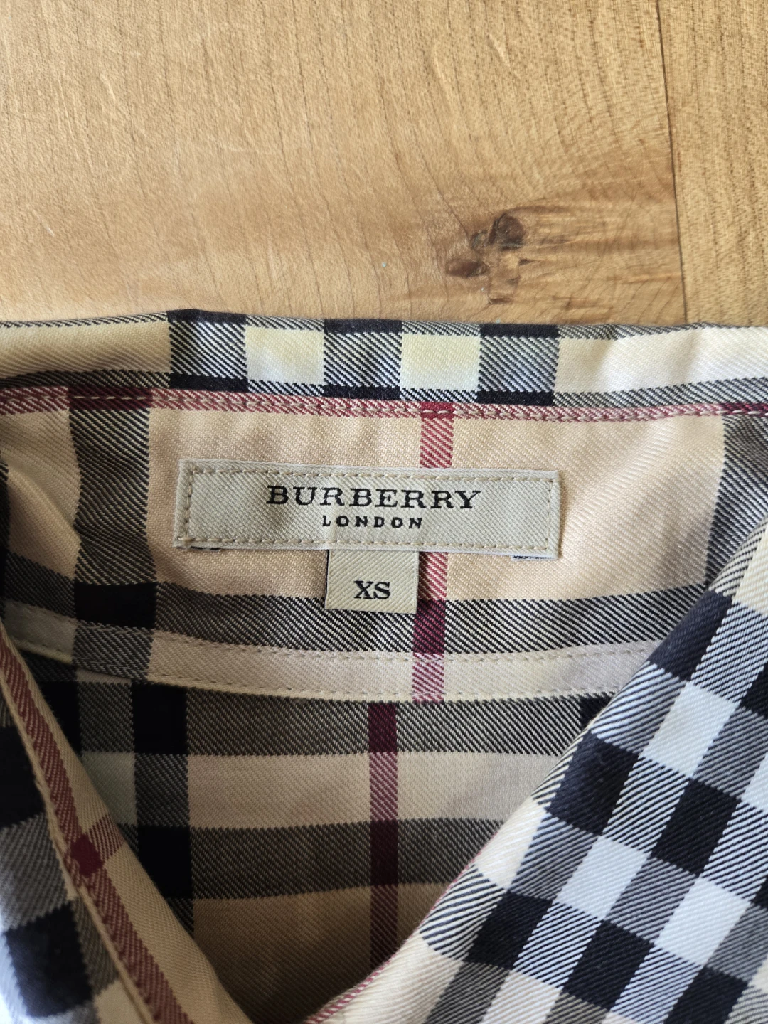 Burberry Plaid Button-Up Shirt XS - photo 3