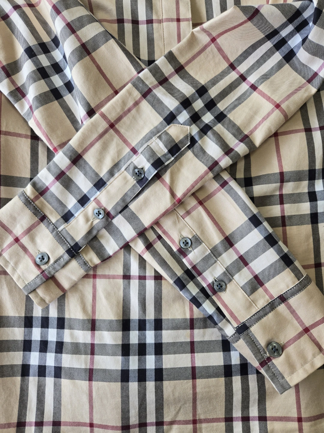 Burberry Plaid Button-Up Shirt XS - photo 4
