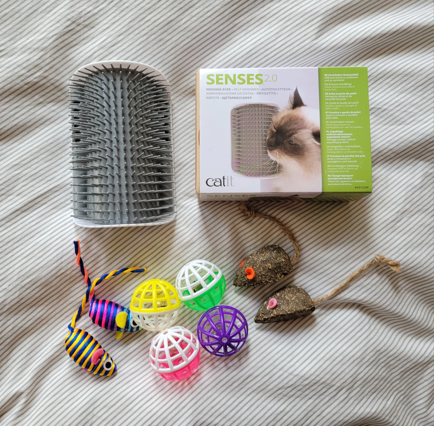 Catit self groomer (and free cat toys)
