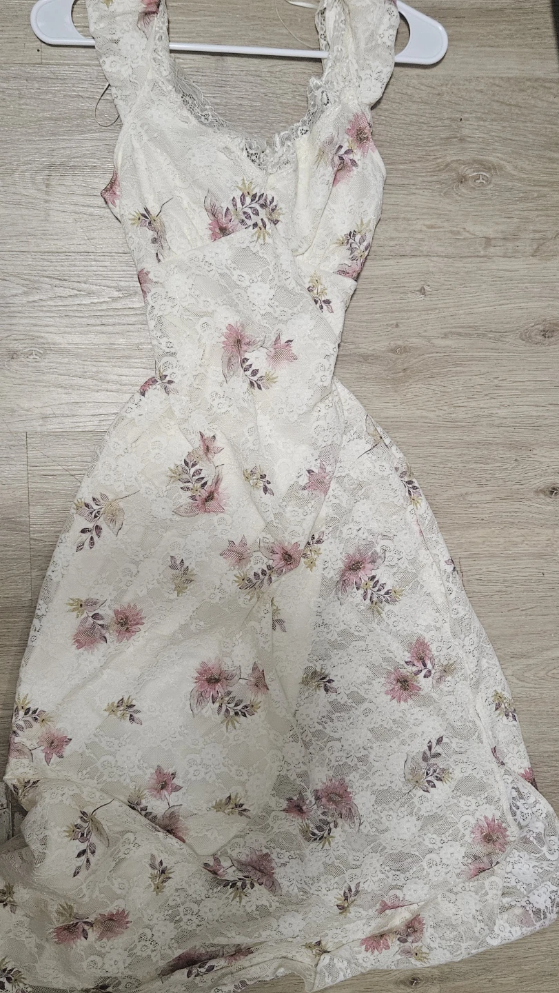 White floral lace dress