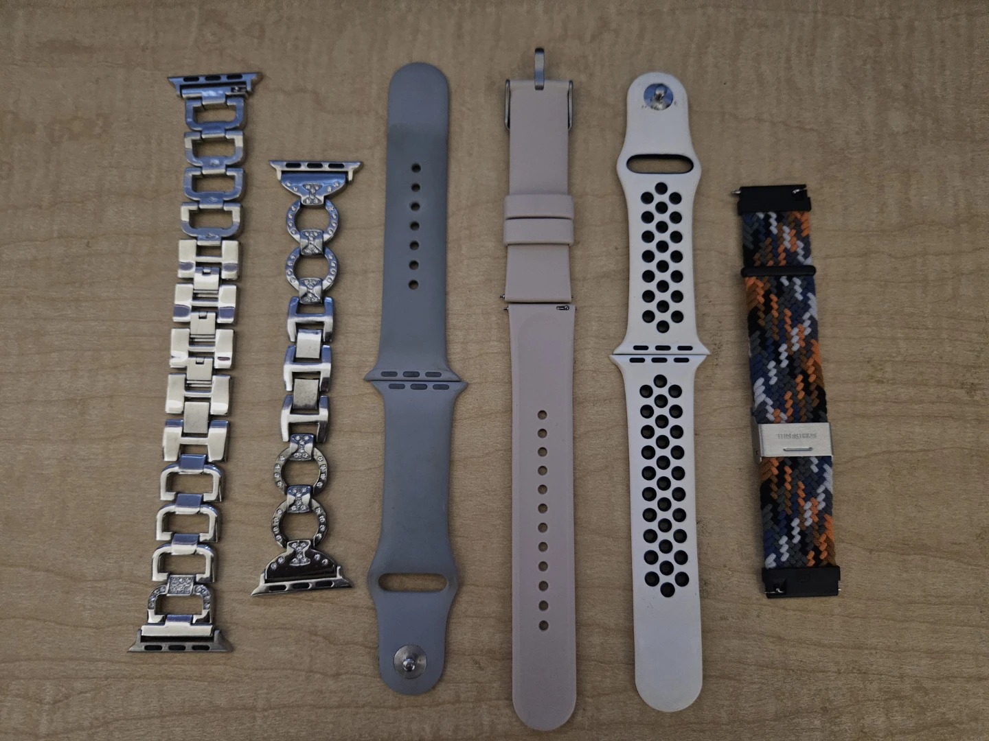 Set of 6 Apple 12 Watches