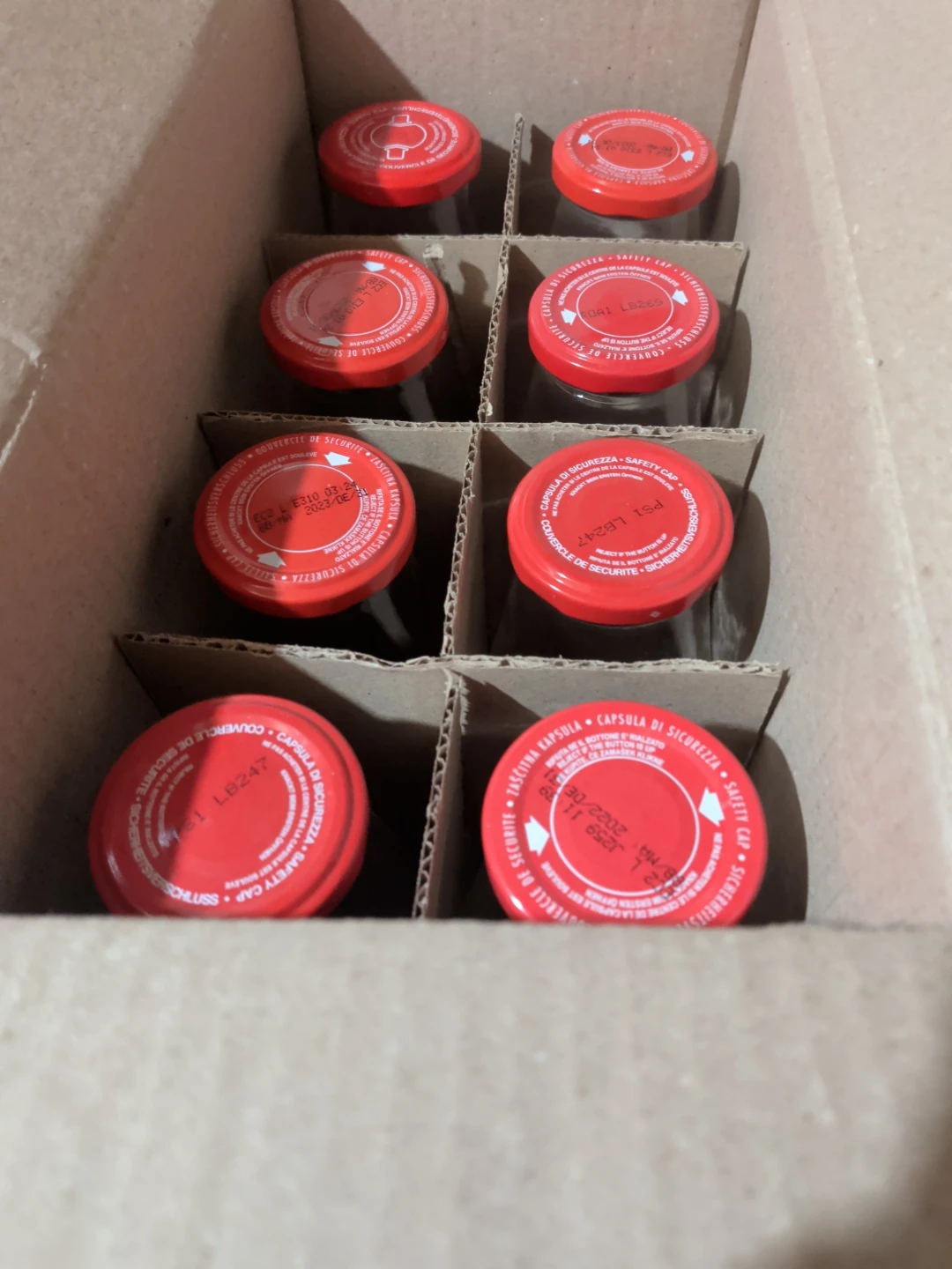 Glass Bottles with Red Lids - Pack of 8 - photo 2